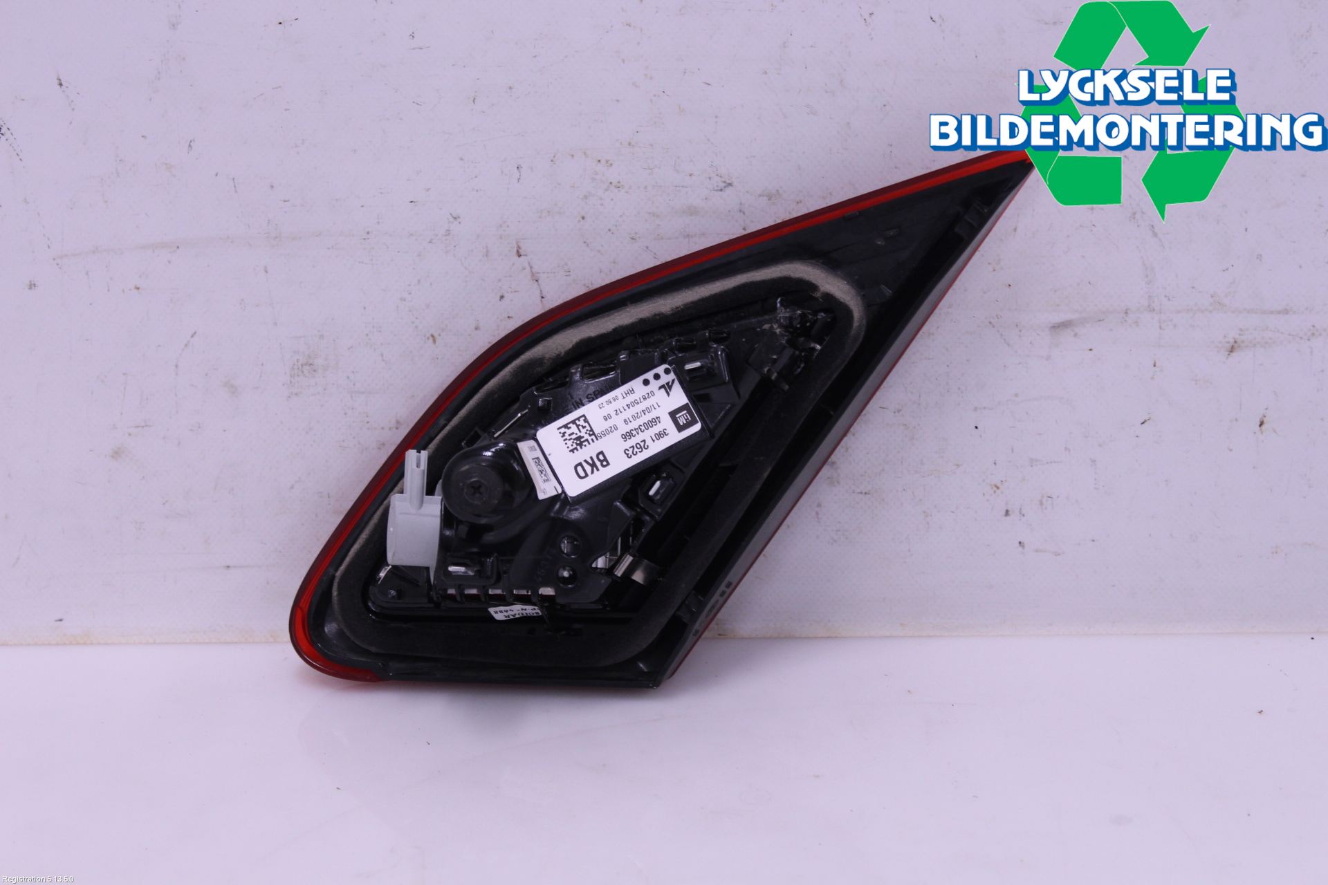 Opel CORSA E 15-19 Bakljus Lucka Vä