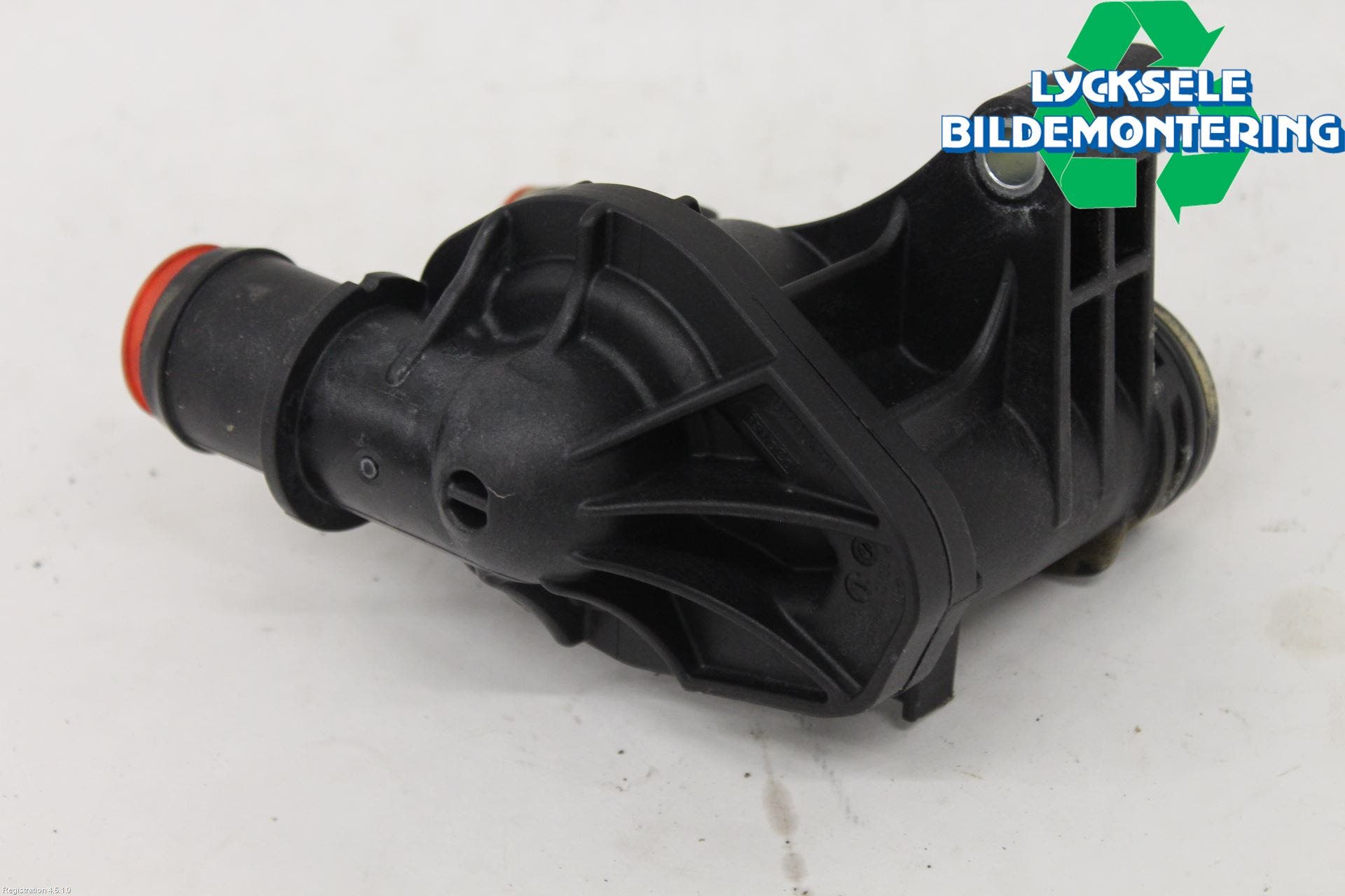 Ford KUGA 17-19 Termostat