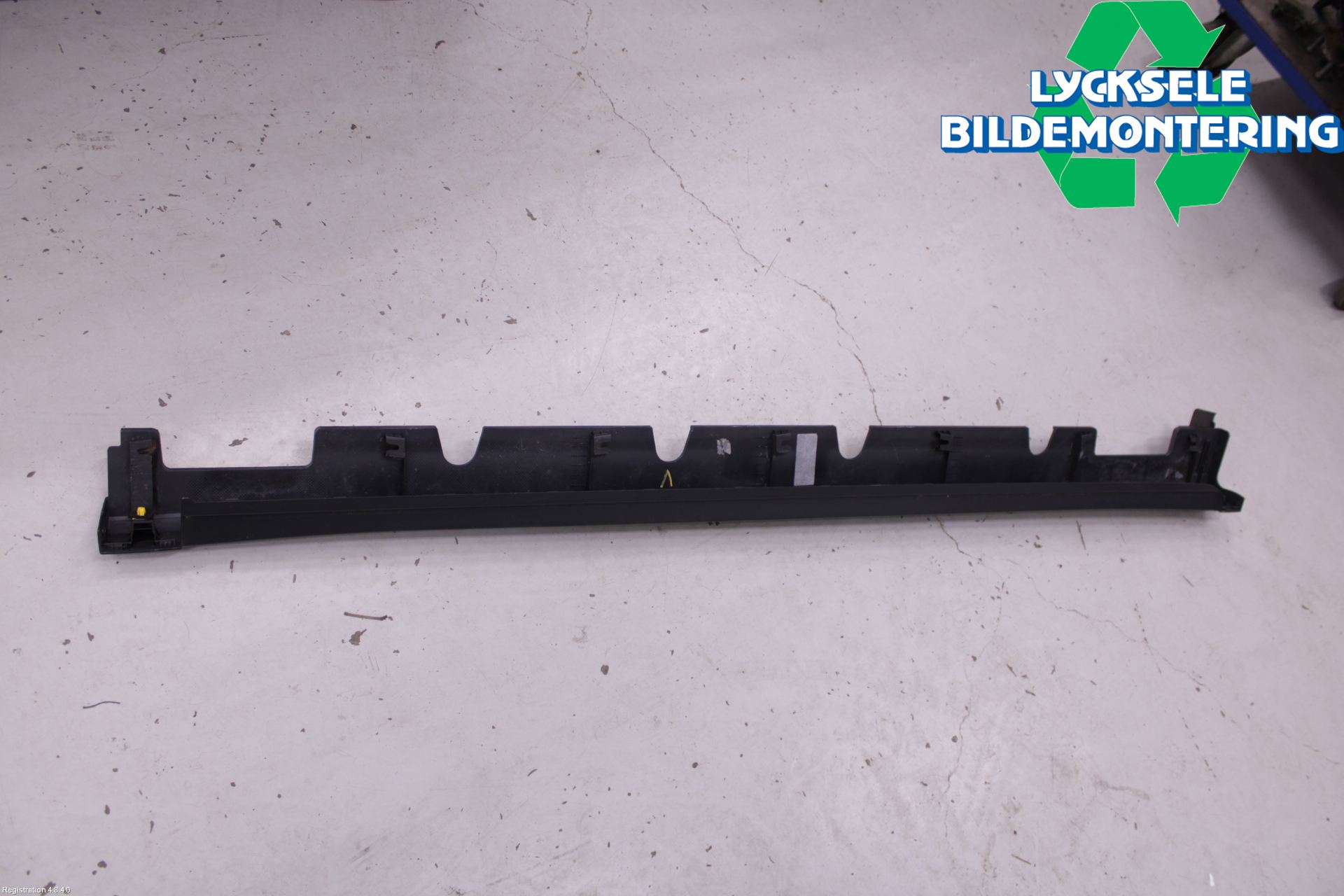 Hyundai KONA/ELECTRIC OS 18-23 Sidokjol Vä