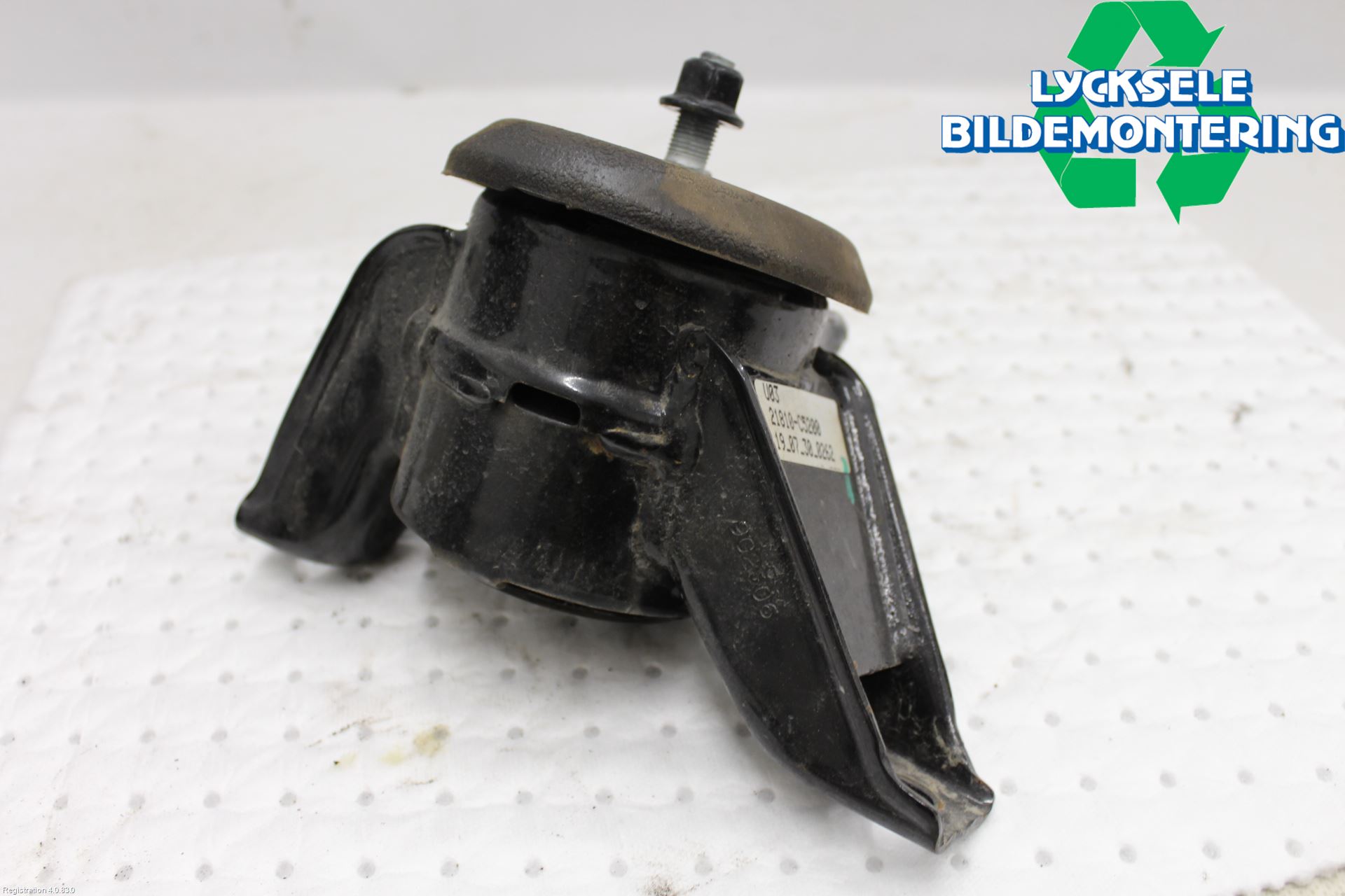 Kia SORENTO 15-20 Motorfäste