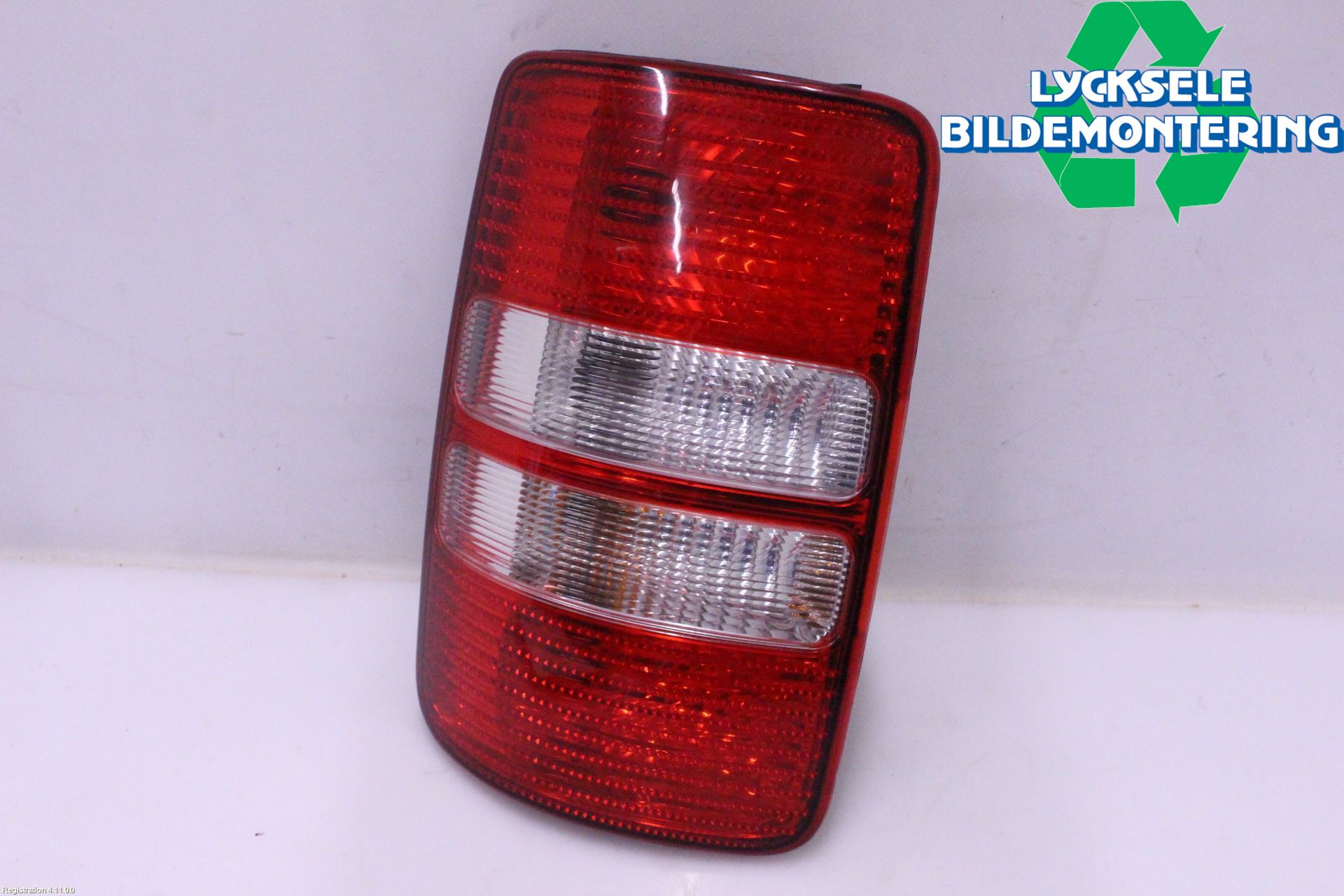 Volkswagen VW CADDY 11-15 Bakljus Vänster