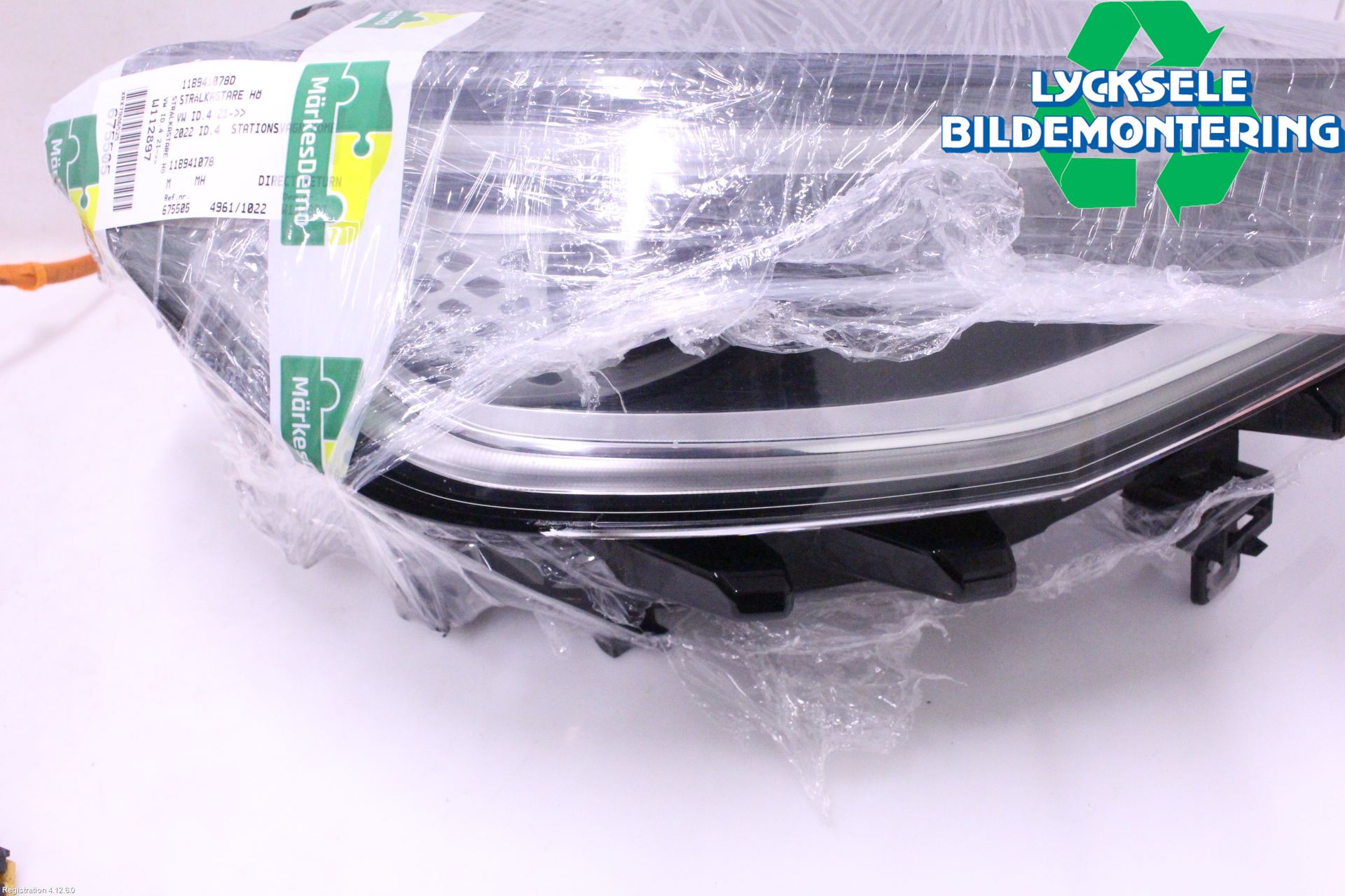 Volkswagen VW ID.4 21- Strålkastare Höger