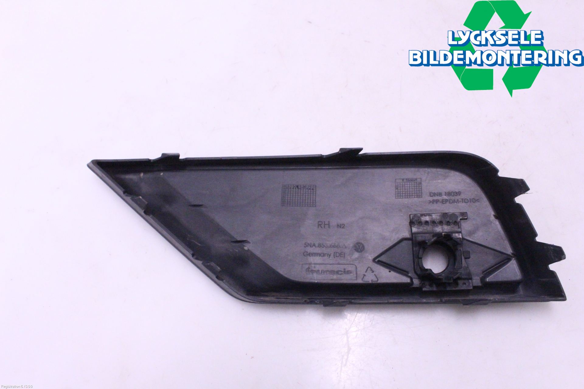 Volkswagen VW TIGUAN 16-24 Grill-Galler