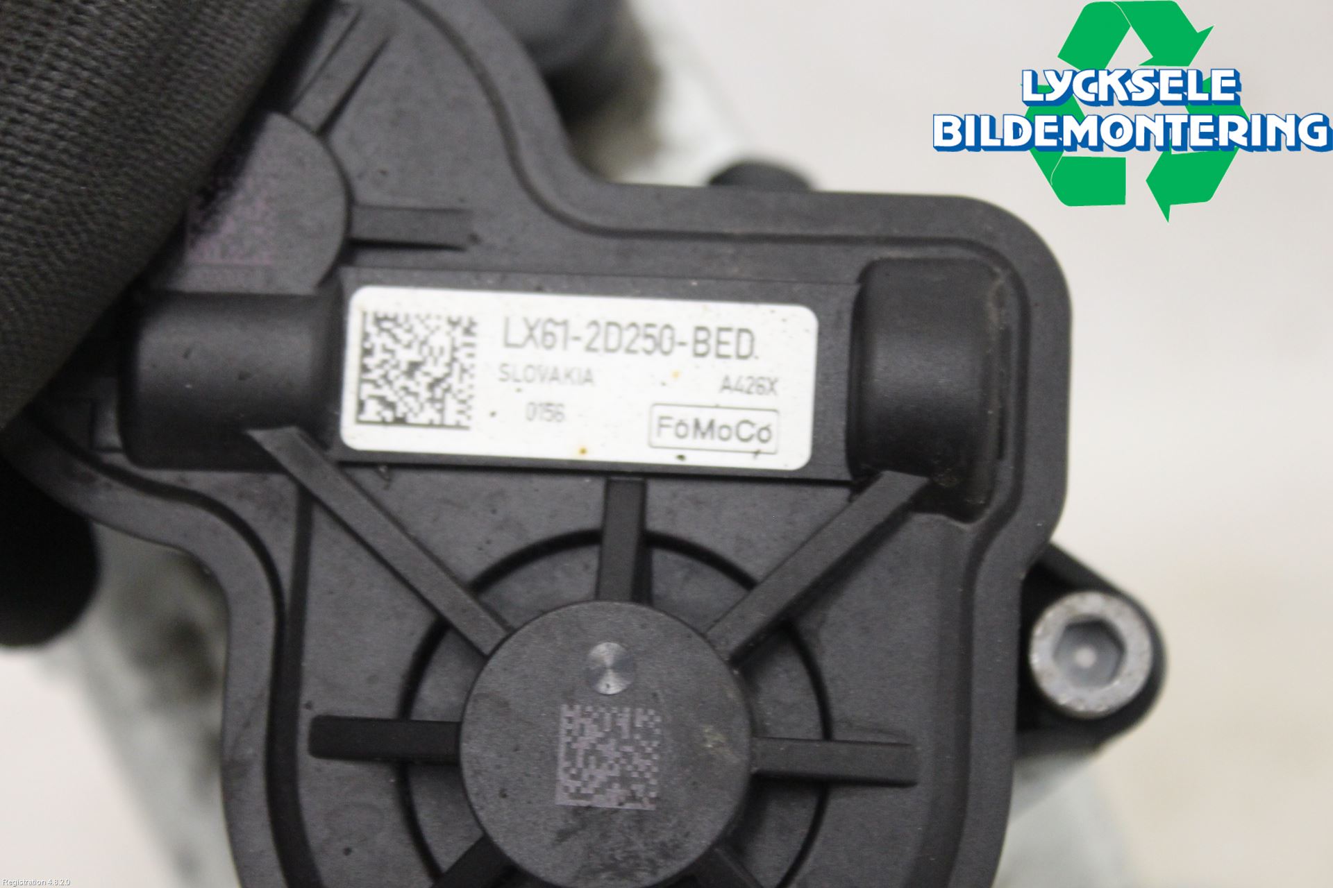 Ford KUGA/KUGA PHEZ/FHEV 20- Bromsok Bak Höger