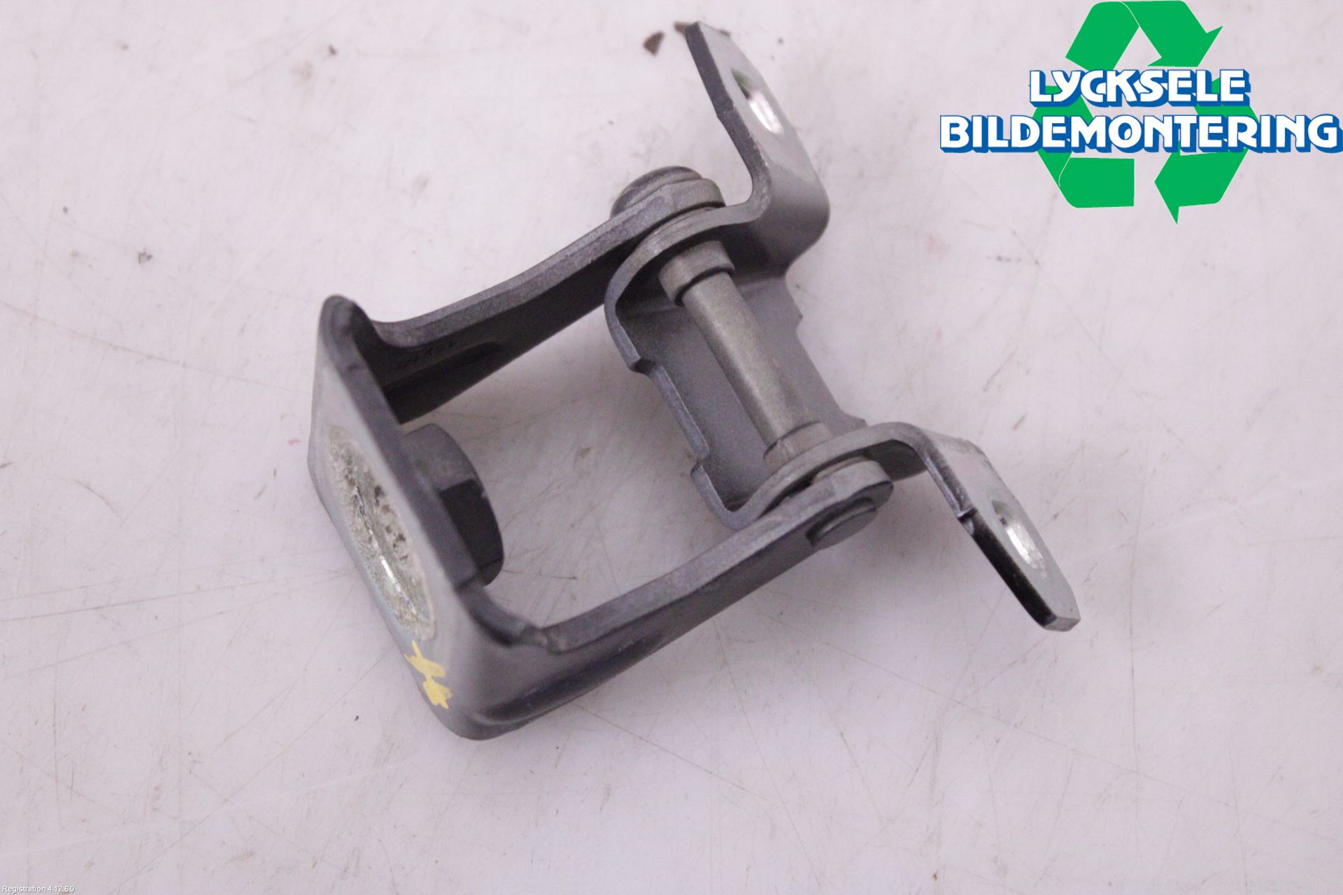 Jeep COMPASS Bakluckegångjärn Hö