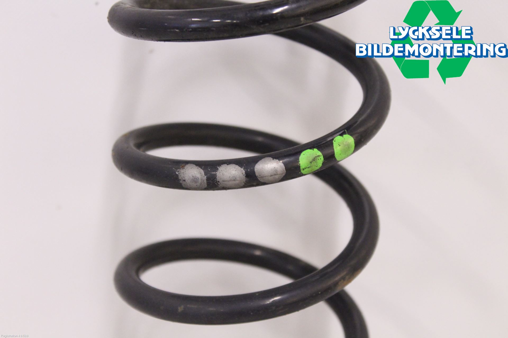 Skoda RAPID Fjäder Bak