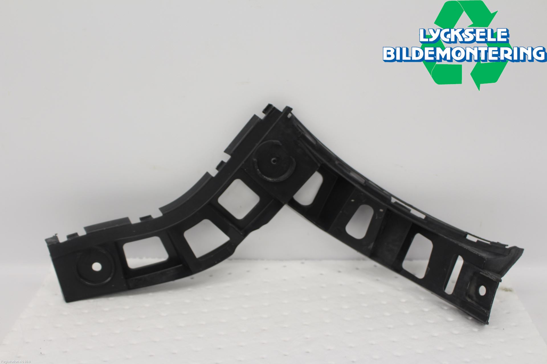 Volkswagen VW TIGUAN 07-16 Stötfångarfäste Bak Hö