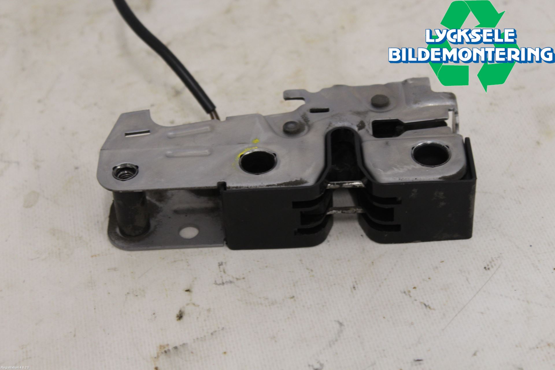 Skoda PRAKTIK Huvlås