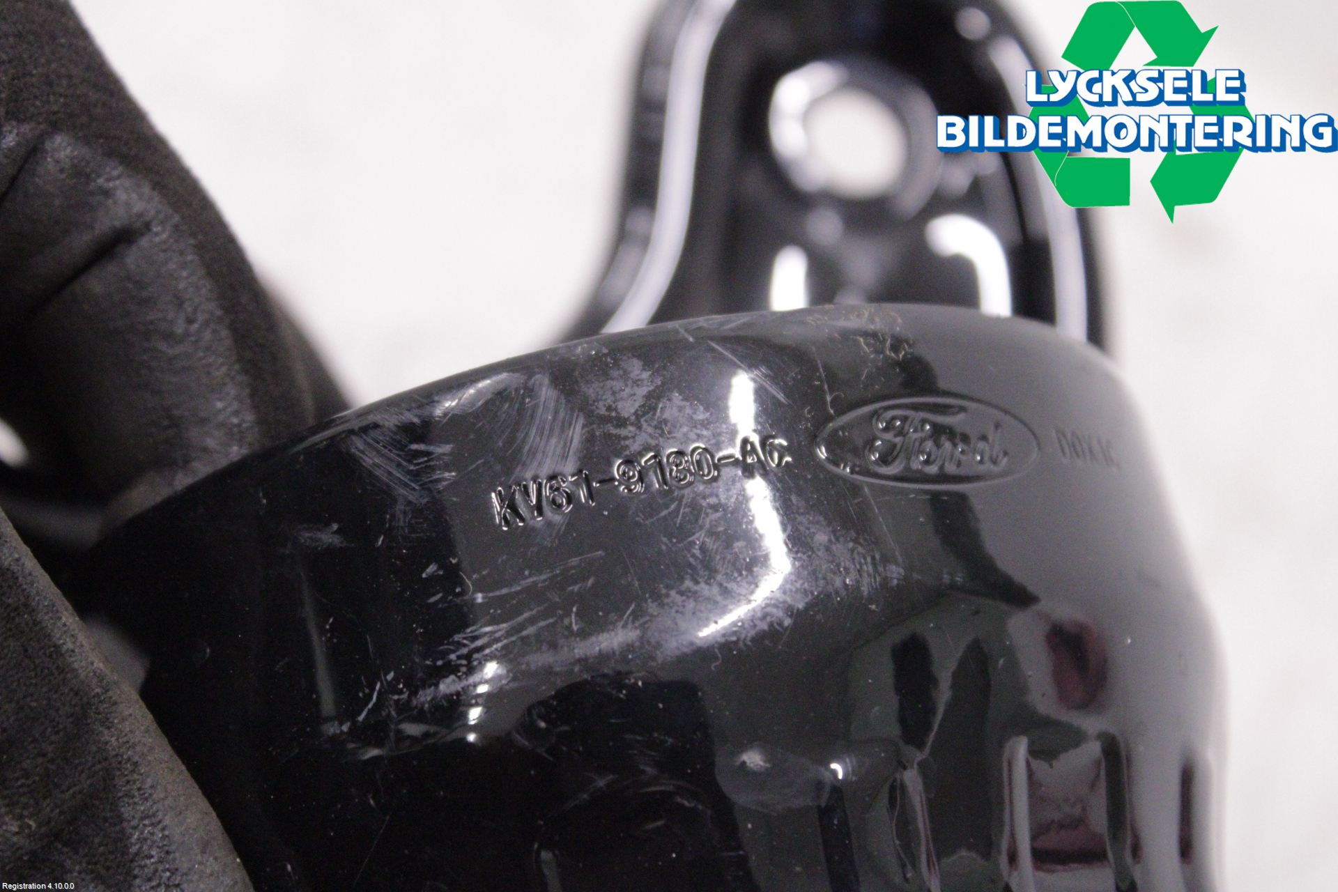 Ford TRANSIT/TOURNEO CONNECT 13-22 Bränslefilter-Hållare