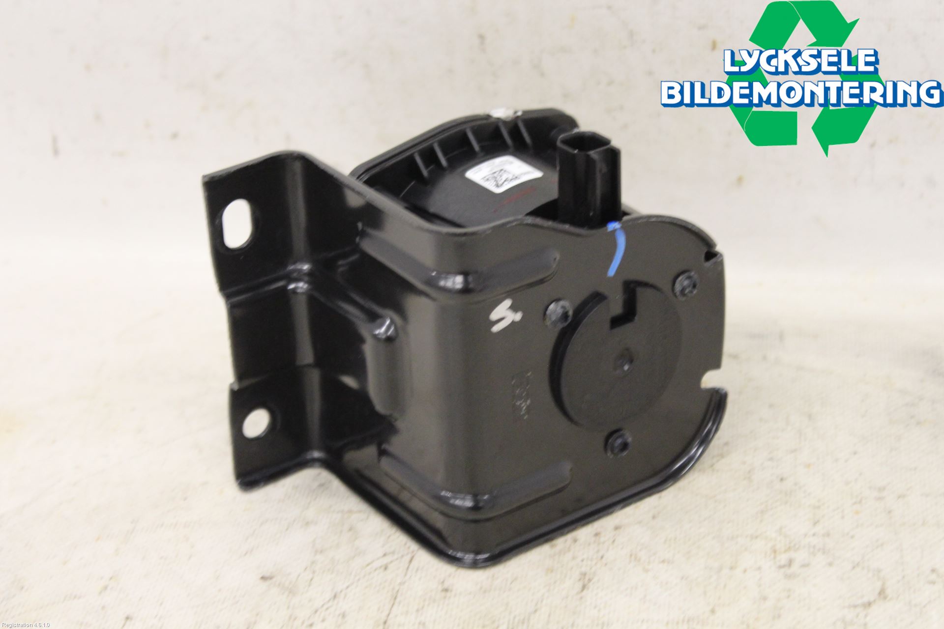 Ford MUSTANG Mach-E 21- Högtalare