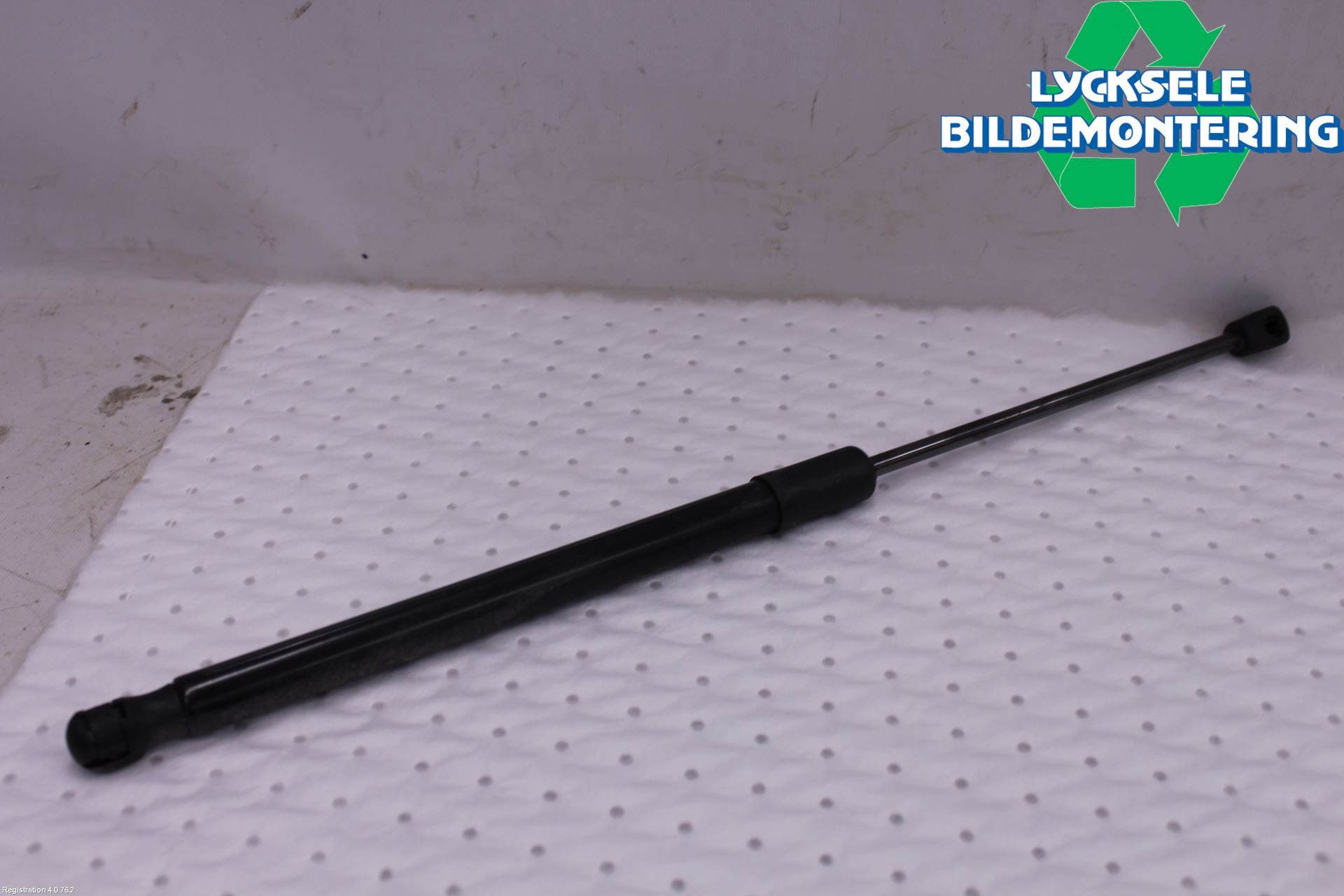 Audi A1 19- Gasfjäder Baklucka