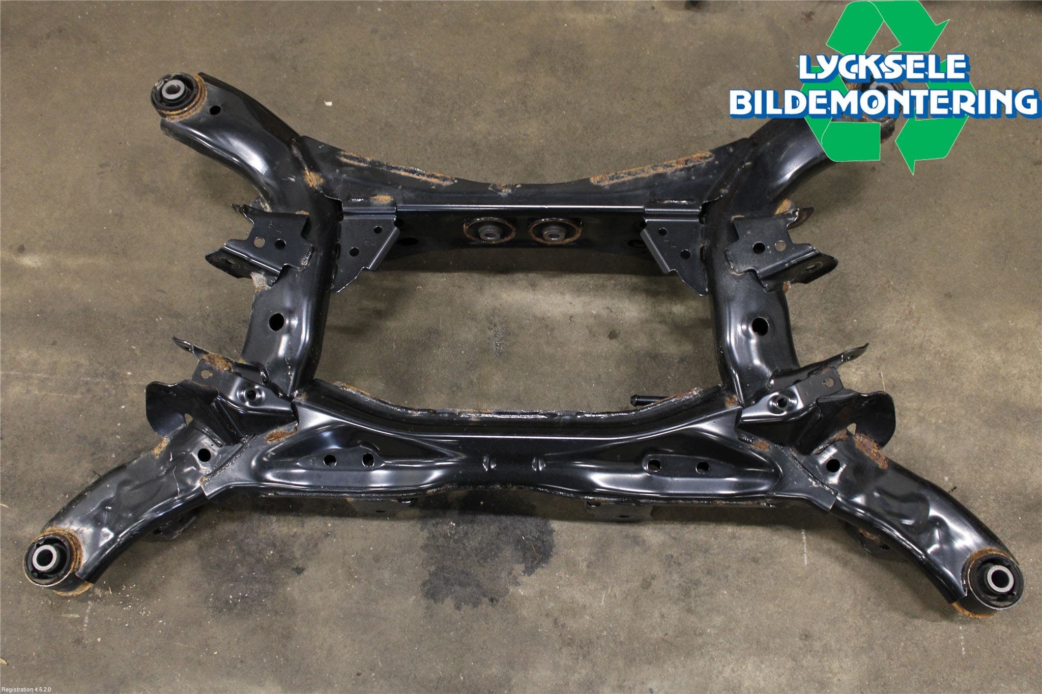 Subaru OUTBACK 21- Bakaxelbalk