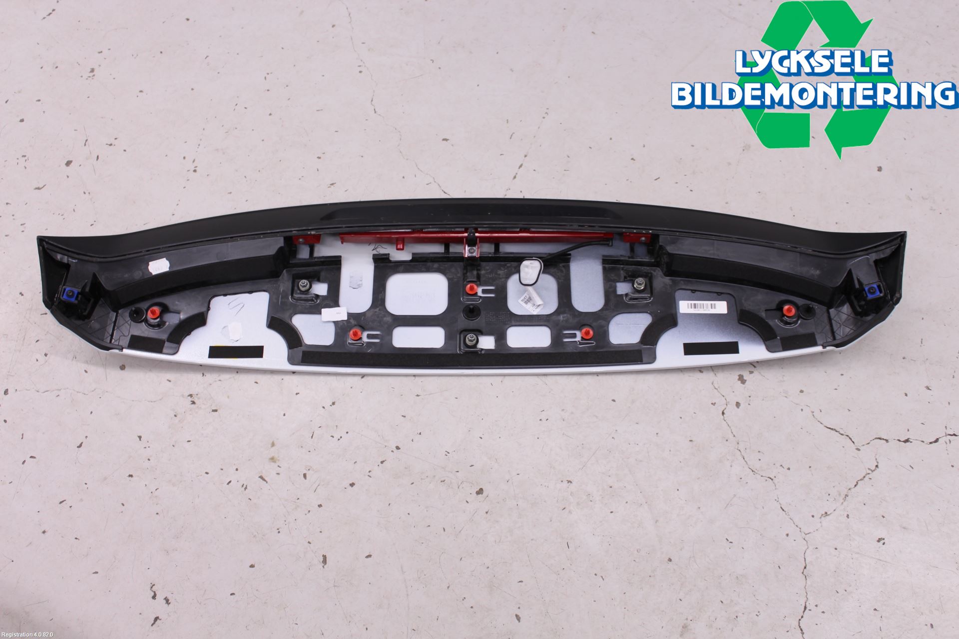 Volkswagen VW T-ROC 18- Spoiler Baklucka