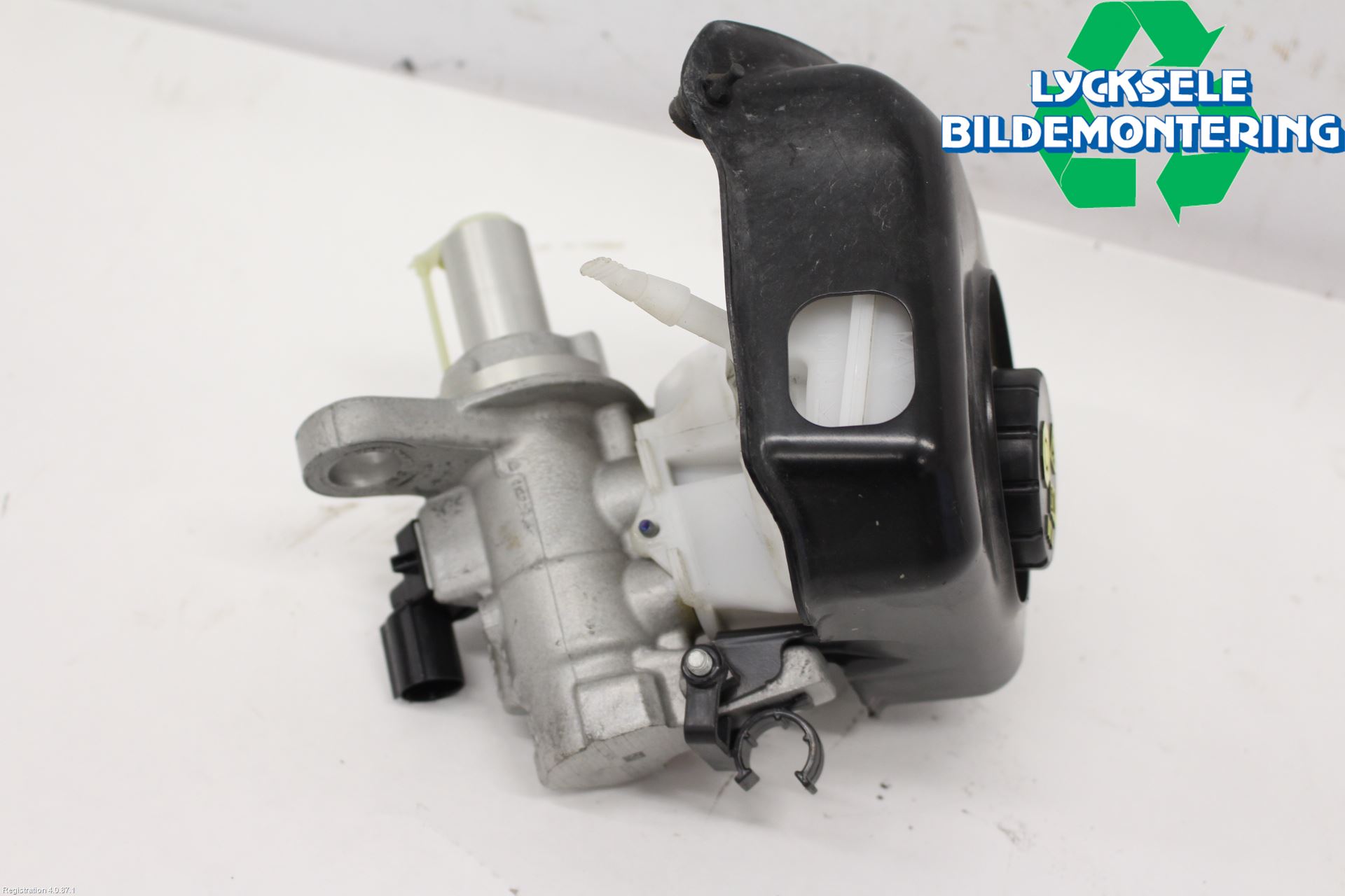 Audi A6 F2/C8 19- Broms Huvudcylinder