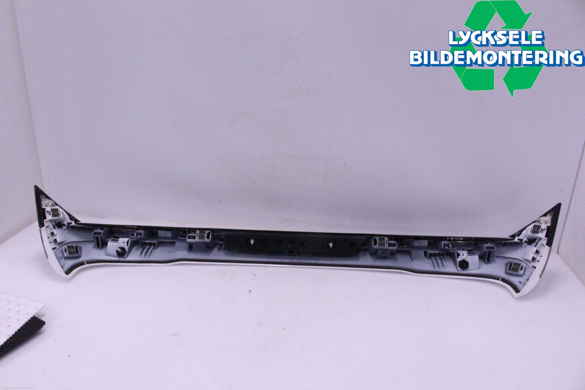 Peugeot 2008 13-20 Spoiler Baklucka