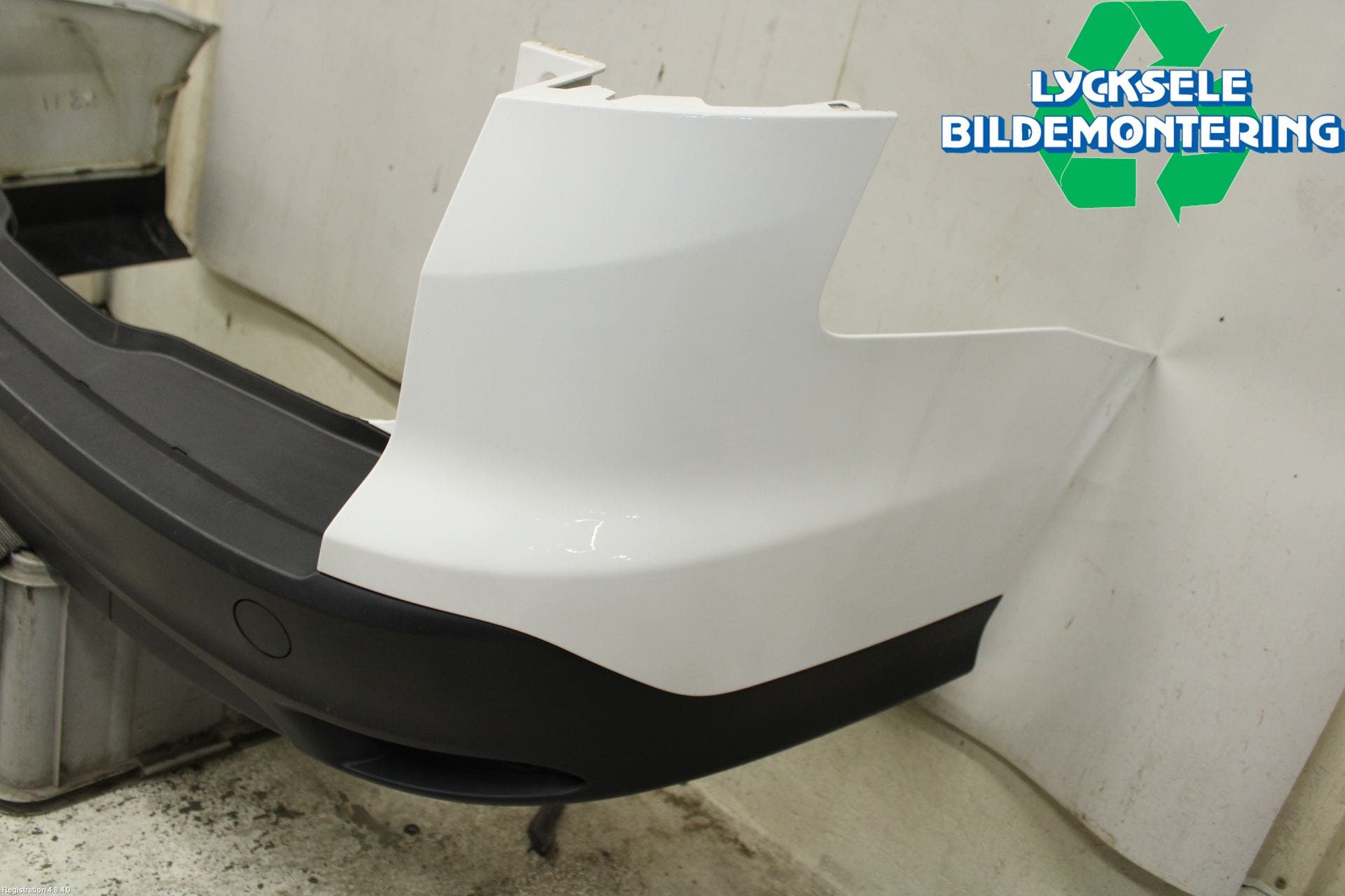 Ford FOCUS 15-18 Stötfångarbeklädnad Bak