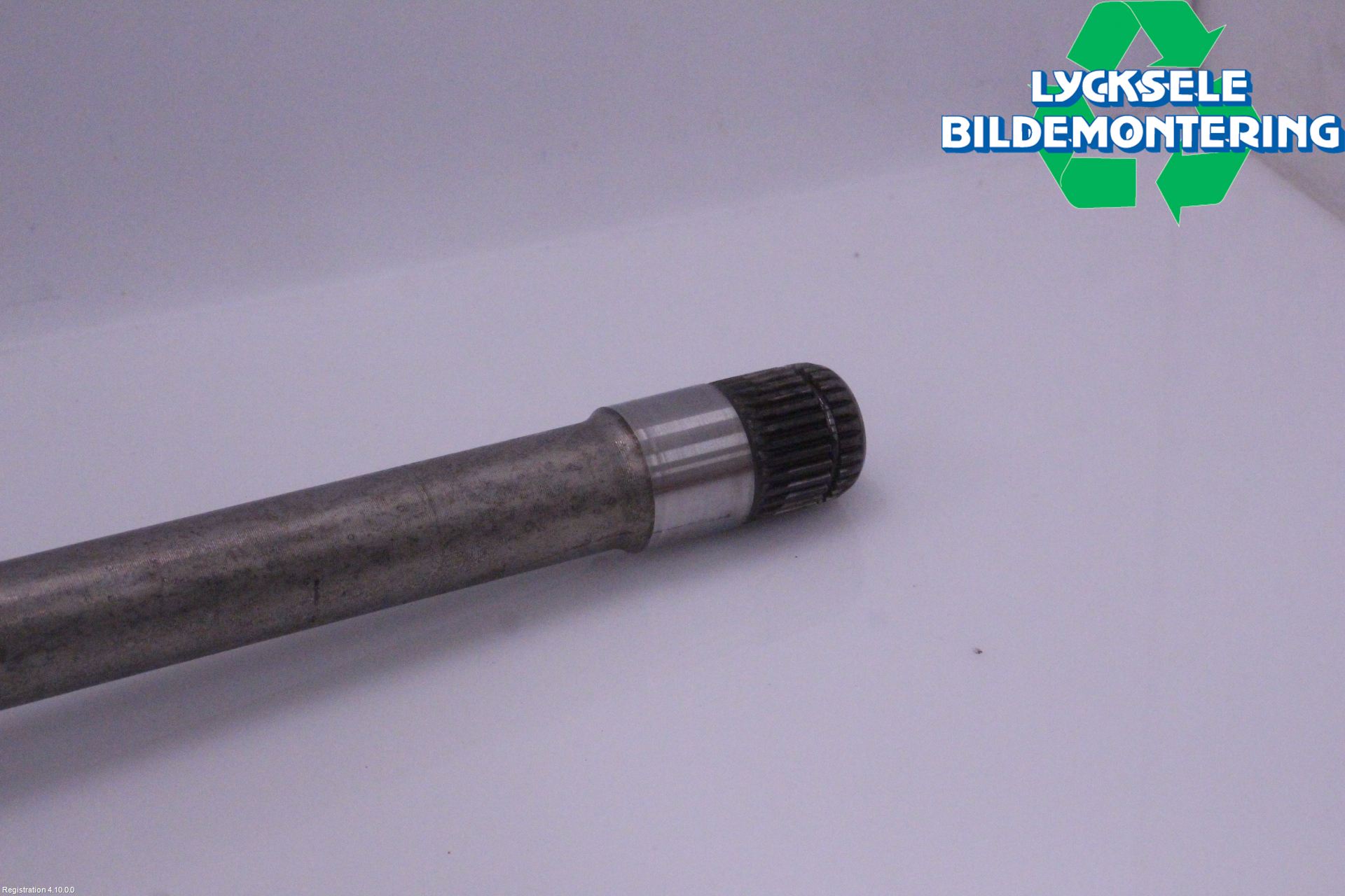 BMW X1 E84 10-15 Drivaxel Fram Höger