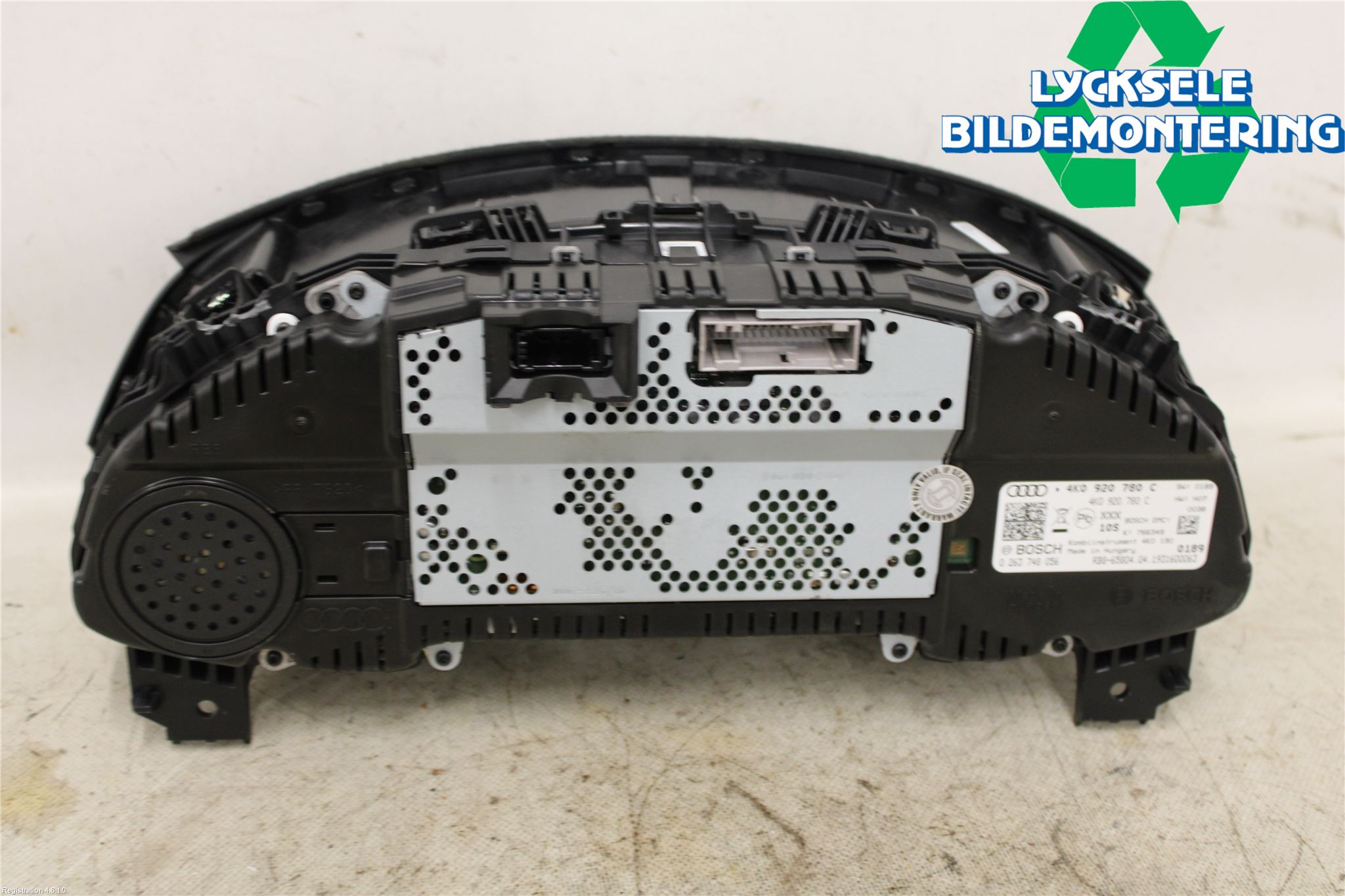 Audi A6 F2/C8 19- Instrument Komb