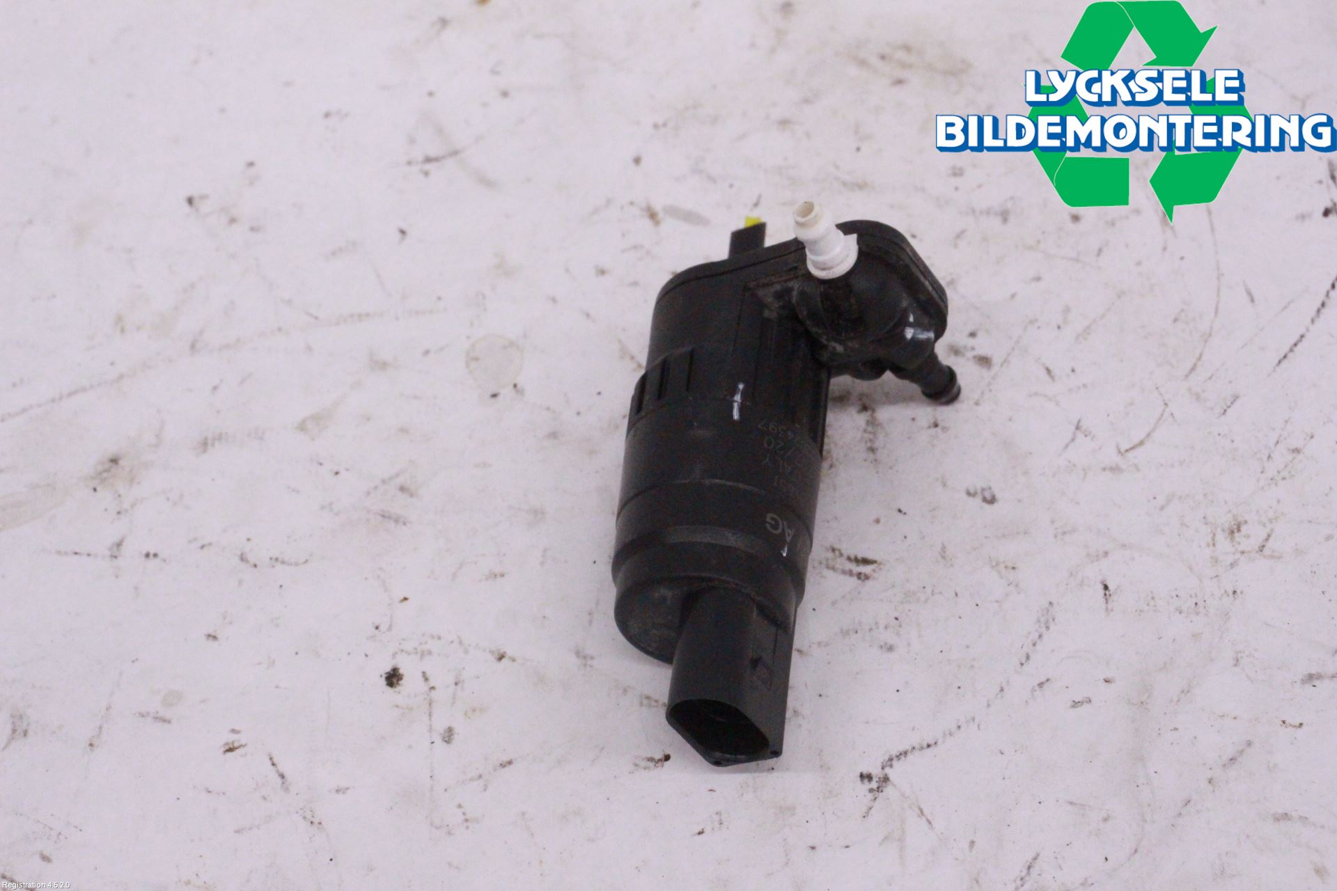 Skoda SUPERB 16-24 Spolarpump Vindruta