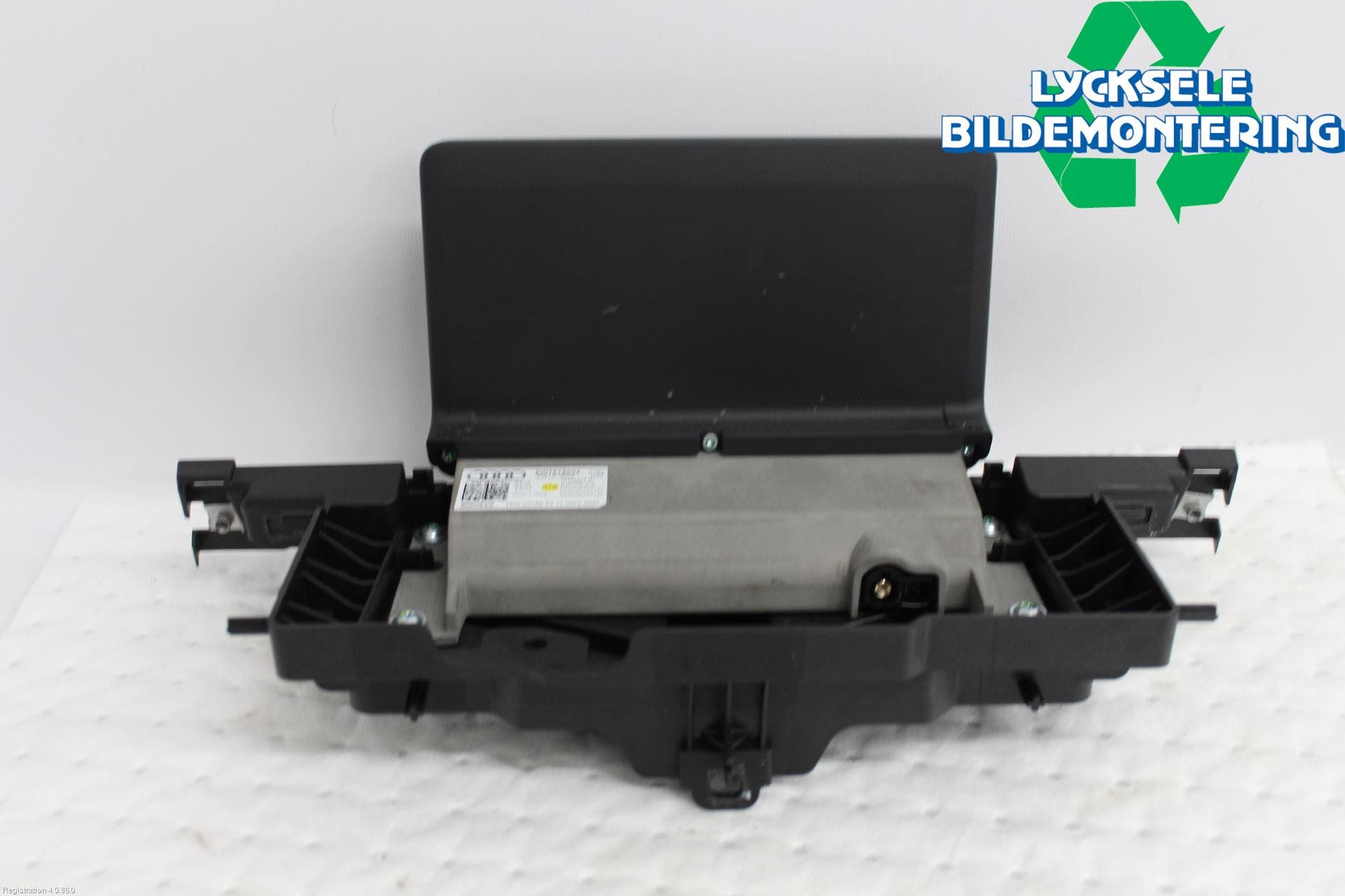 Audi A4/S4 B9 16-19 Bildskärm