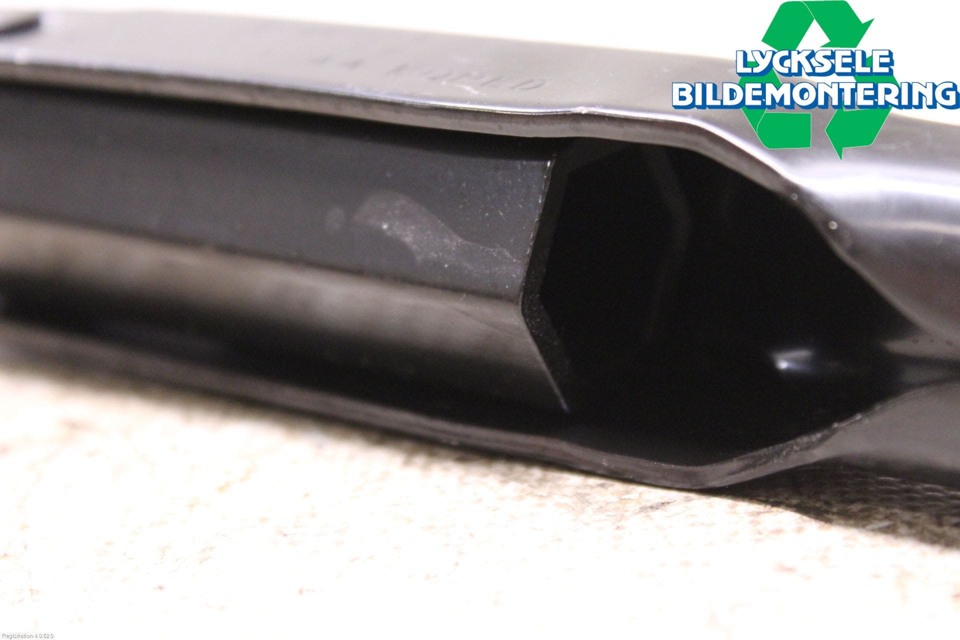 Ford KUGA 17-19 Verktygsfack-Förvaring