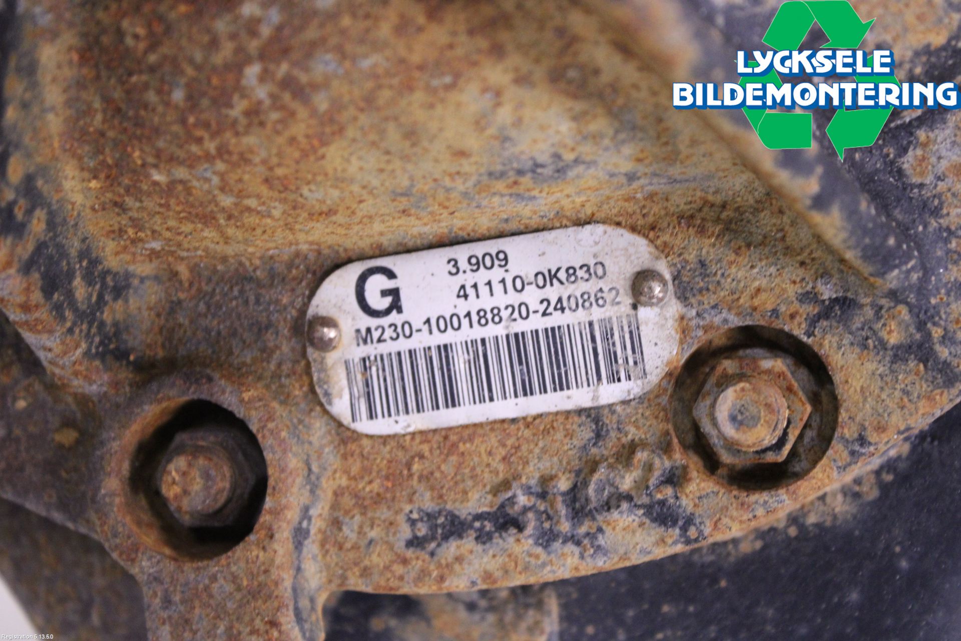 Toyota HILUX 16- Bakaxel