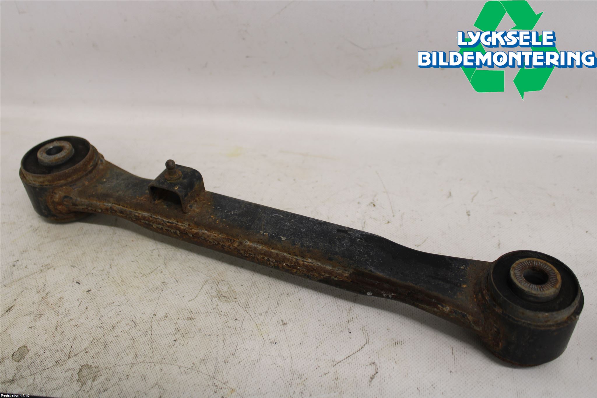 Dodge PICK UP RAM 81- Bärarm Bak Vä-Hö