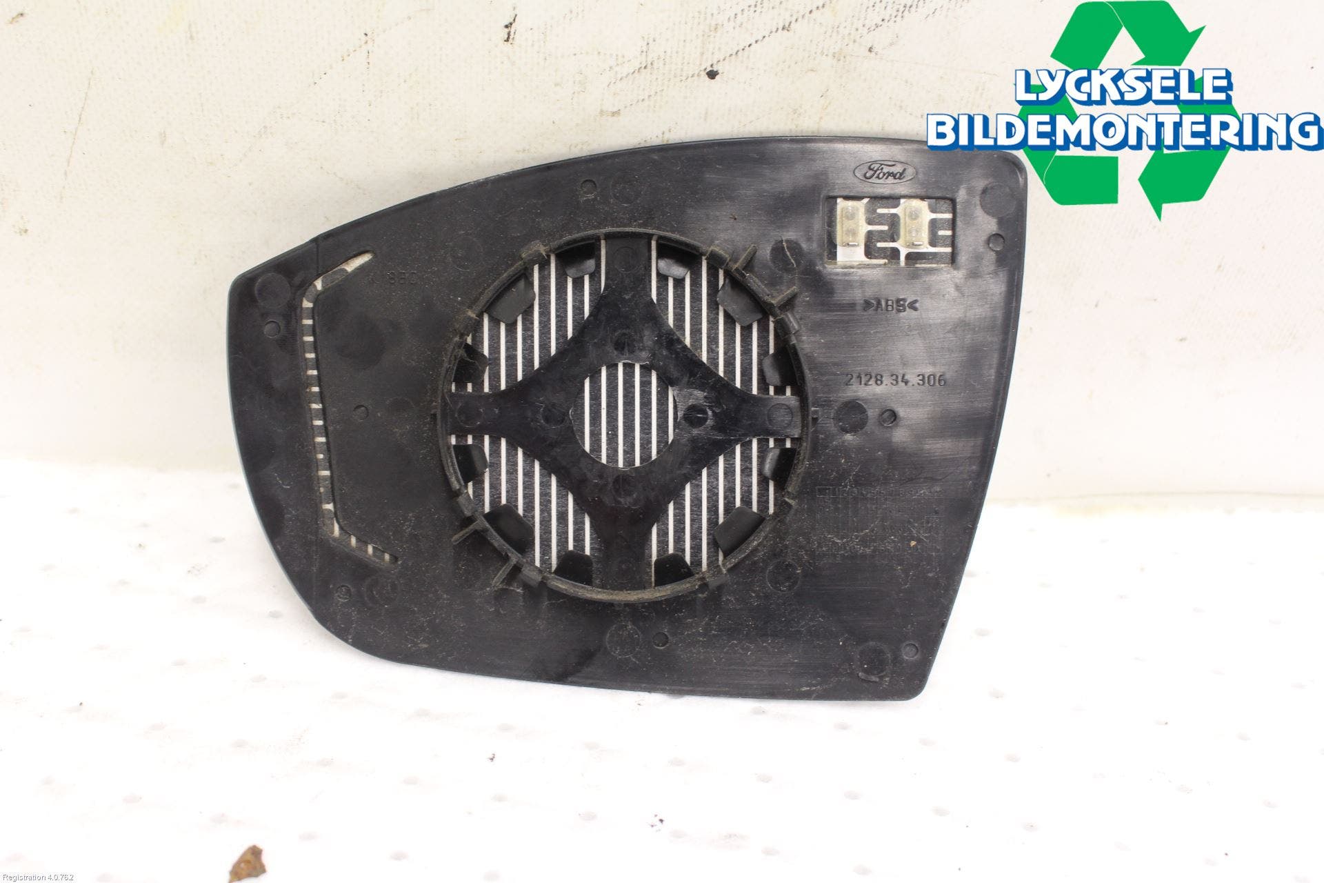 Ford KUGA 08-12 Spegelglas Hö