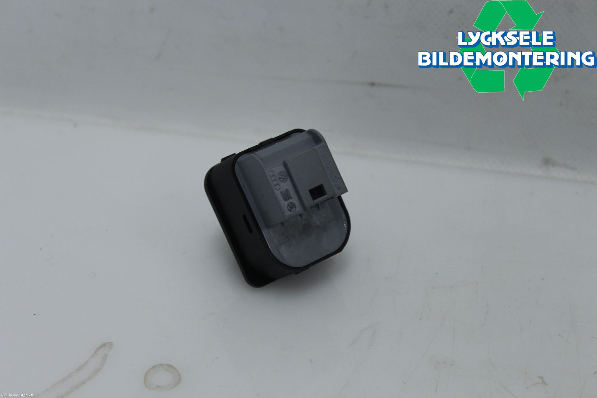 Volkswagen VW GOLF / E-GOLF VIII 20- Strömställare Spegel