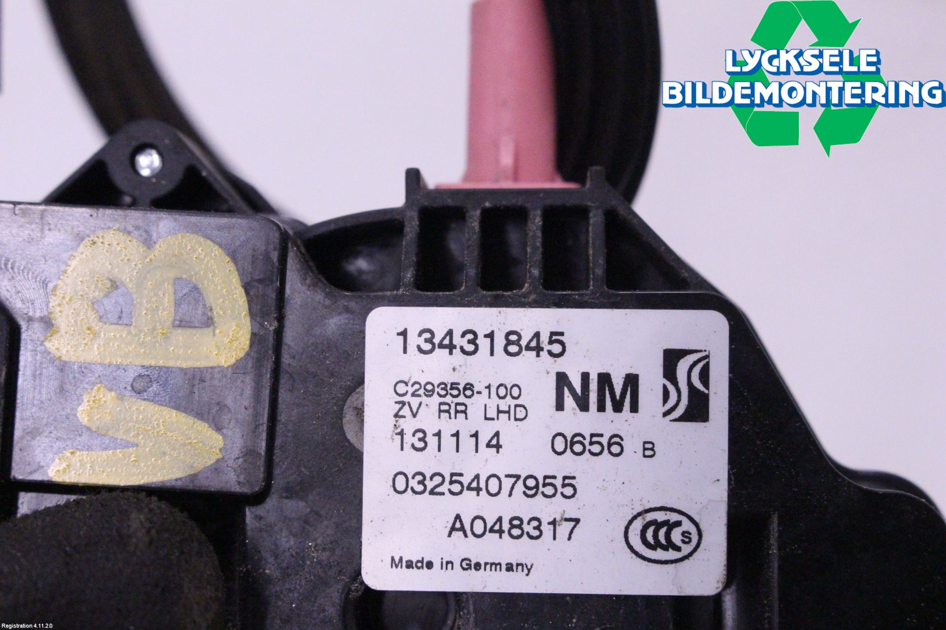 Opel CORSA E 15-19 Låskista-Dörrlås