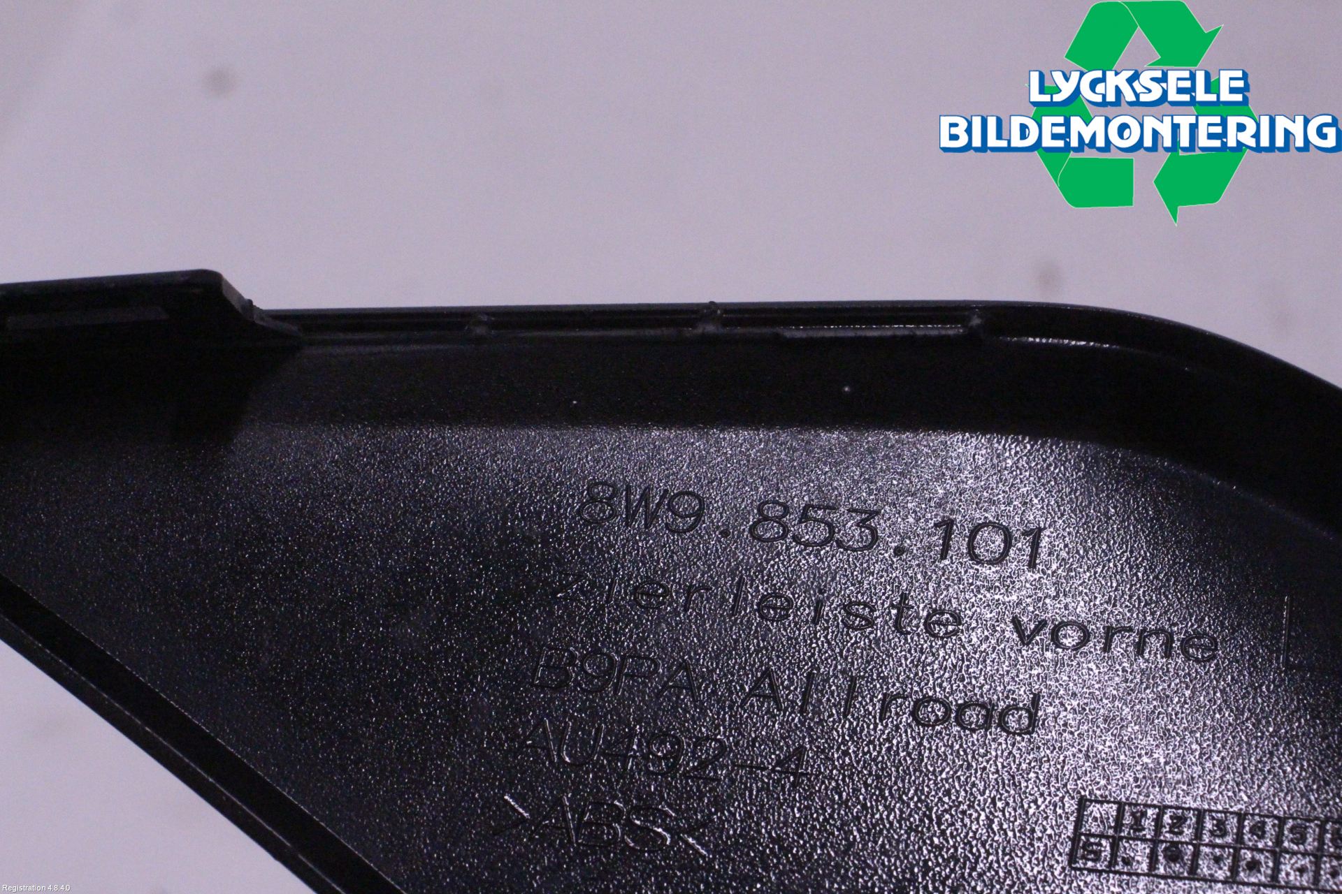 Audi A4/S4 B9 20- Stötfångardel Fram Vä