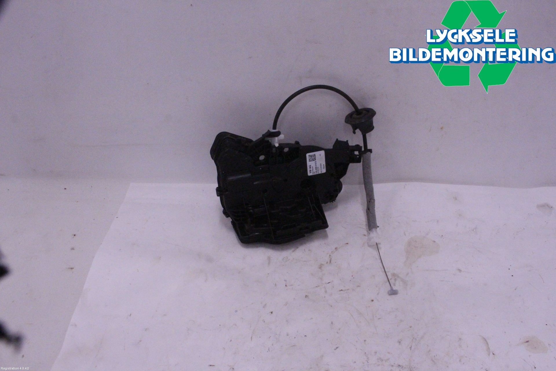 Skoda KAMIQ 20- Låskista-Dörrlås