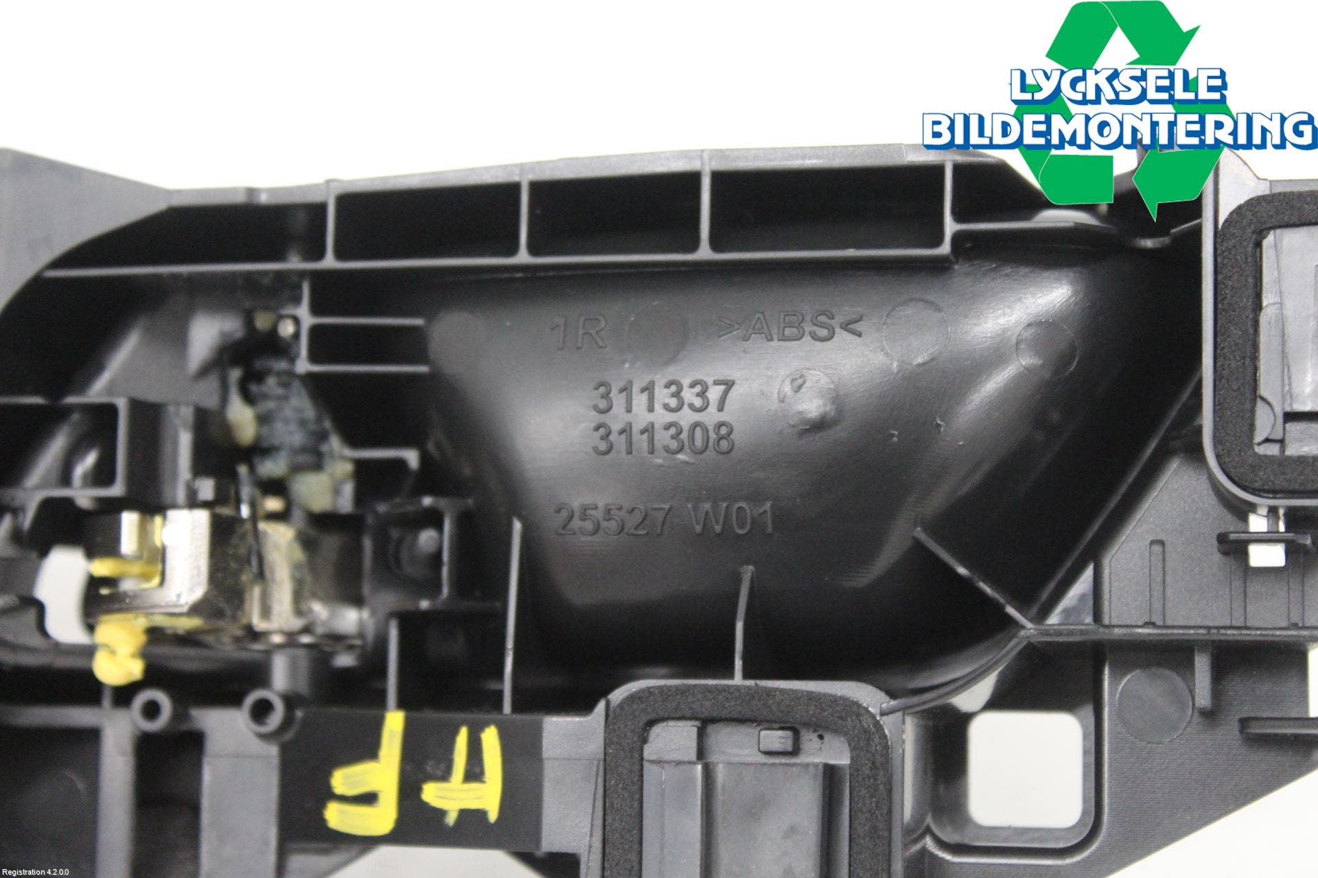 Peugeot 5008 17-24 Dörrhandtag Inre Hö