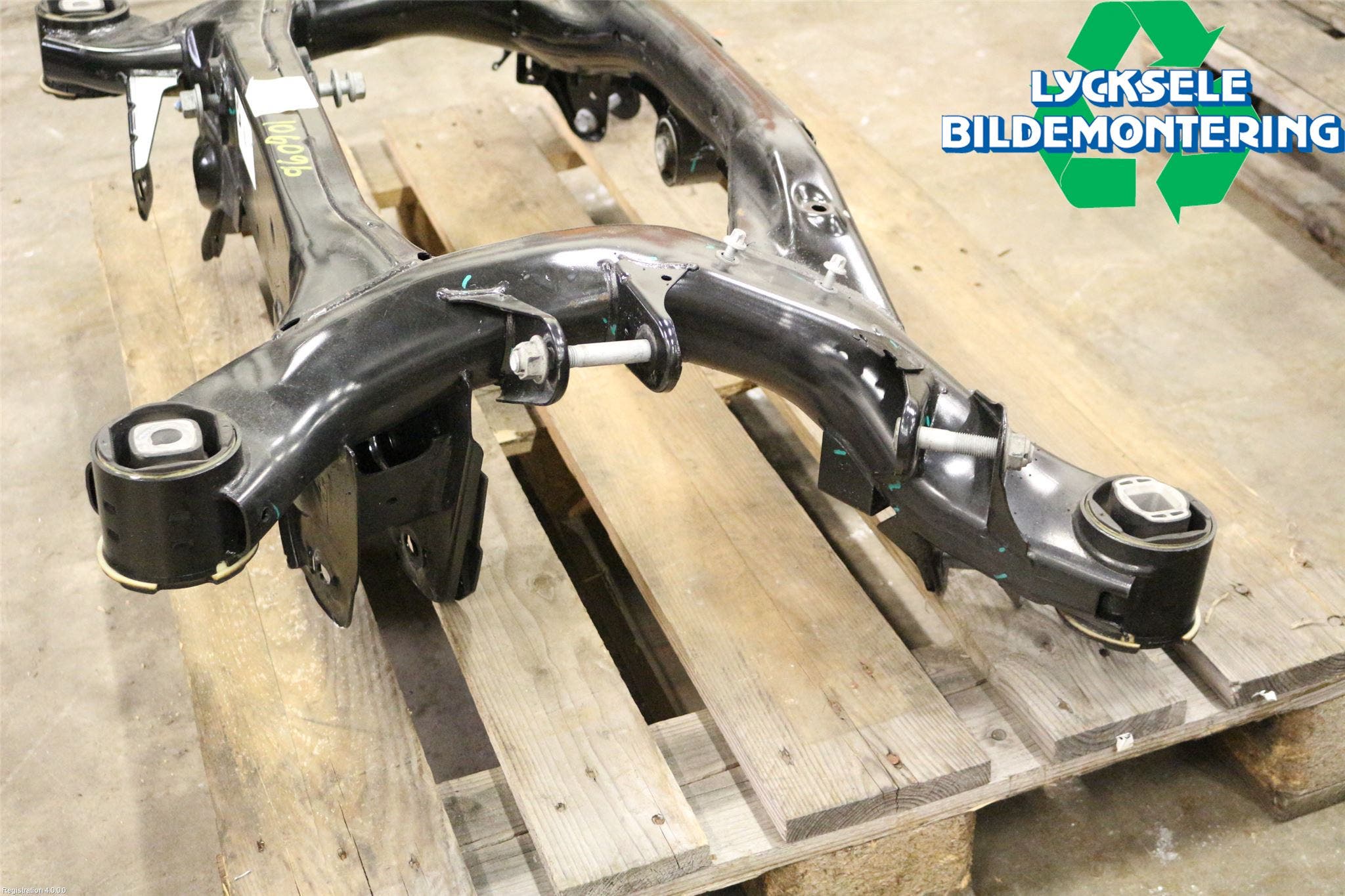 BMW X3 G01 18- Bakaxelbalk