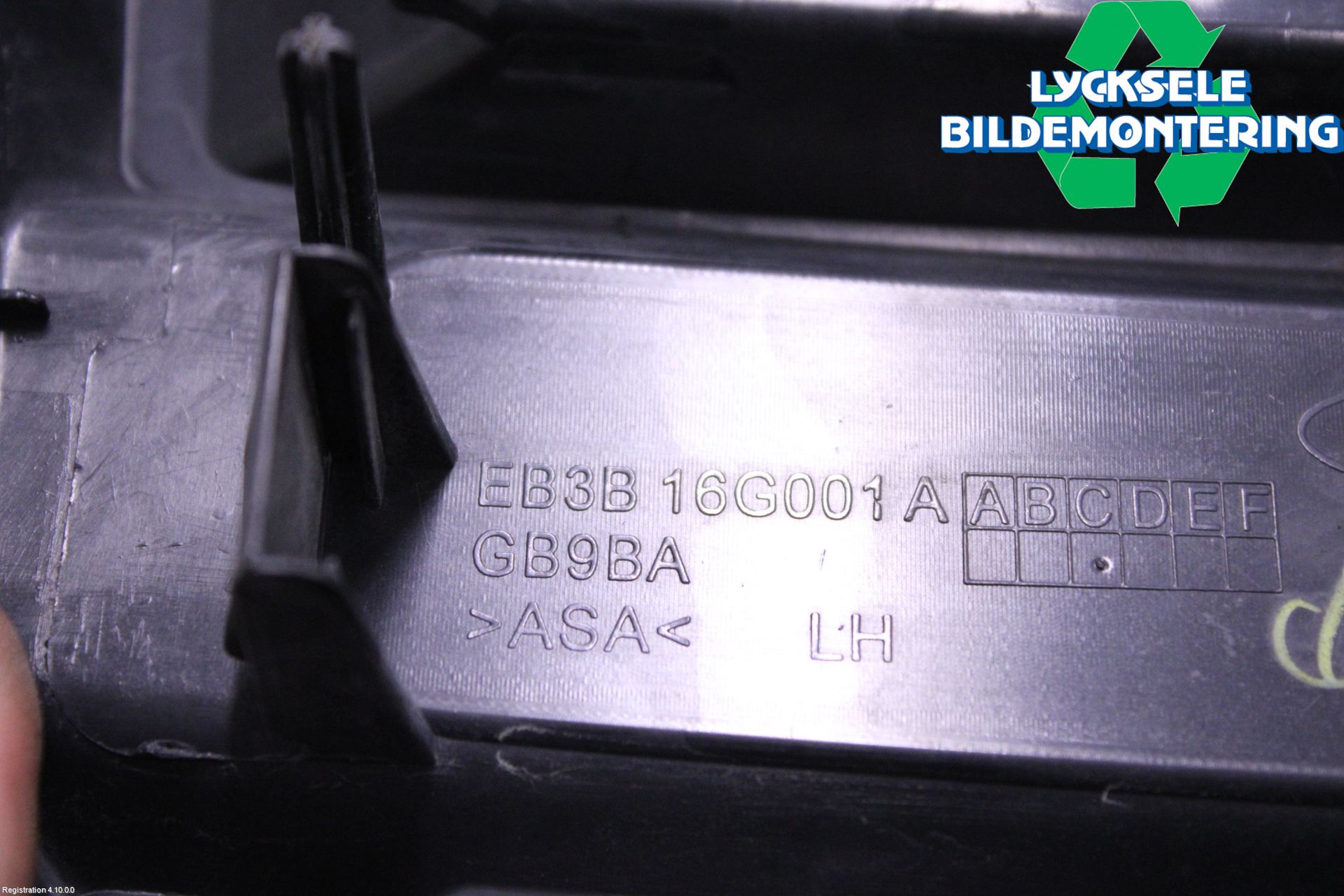 Ford RANGER EU 12-23 List Framskärm Vä