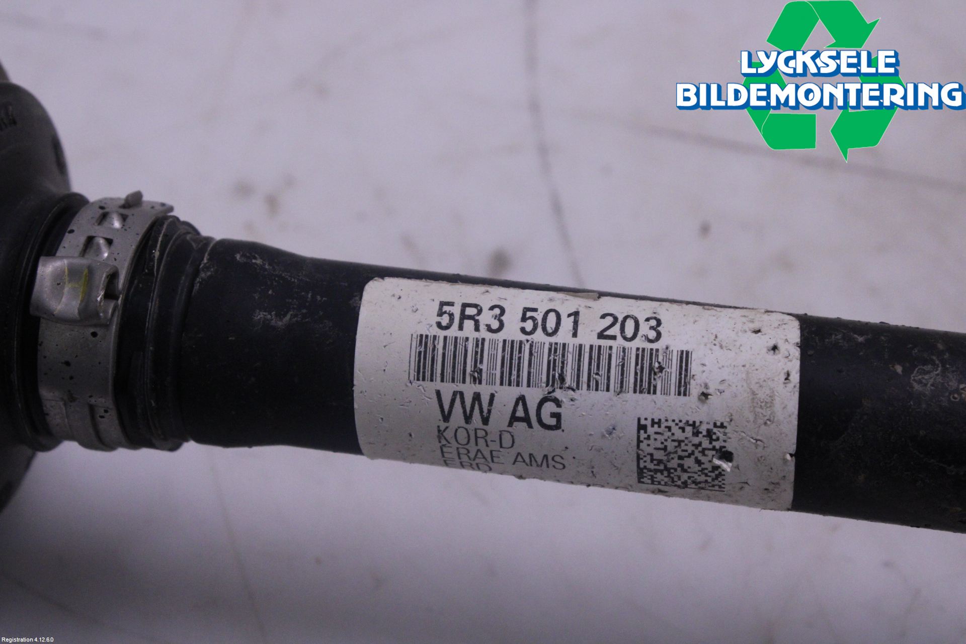 Volkswagen VW CADDY 21- Drivaxel Bak Vänster