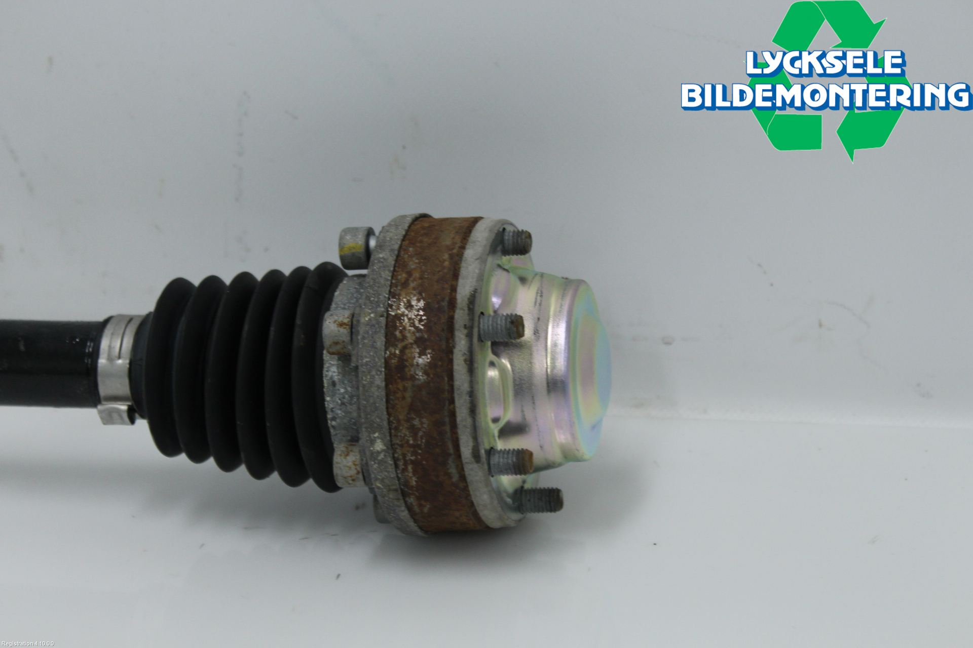 Volkswagen VW T-ROC 18- Drivaxel Bak Höger