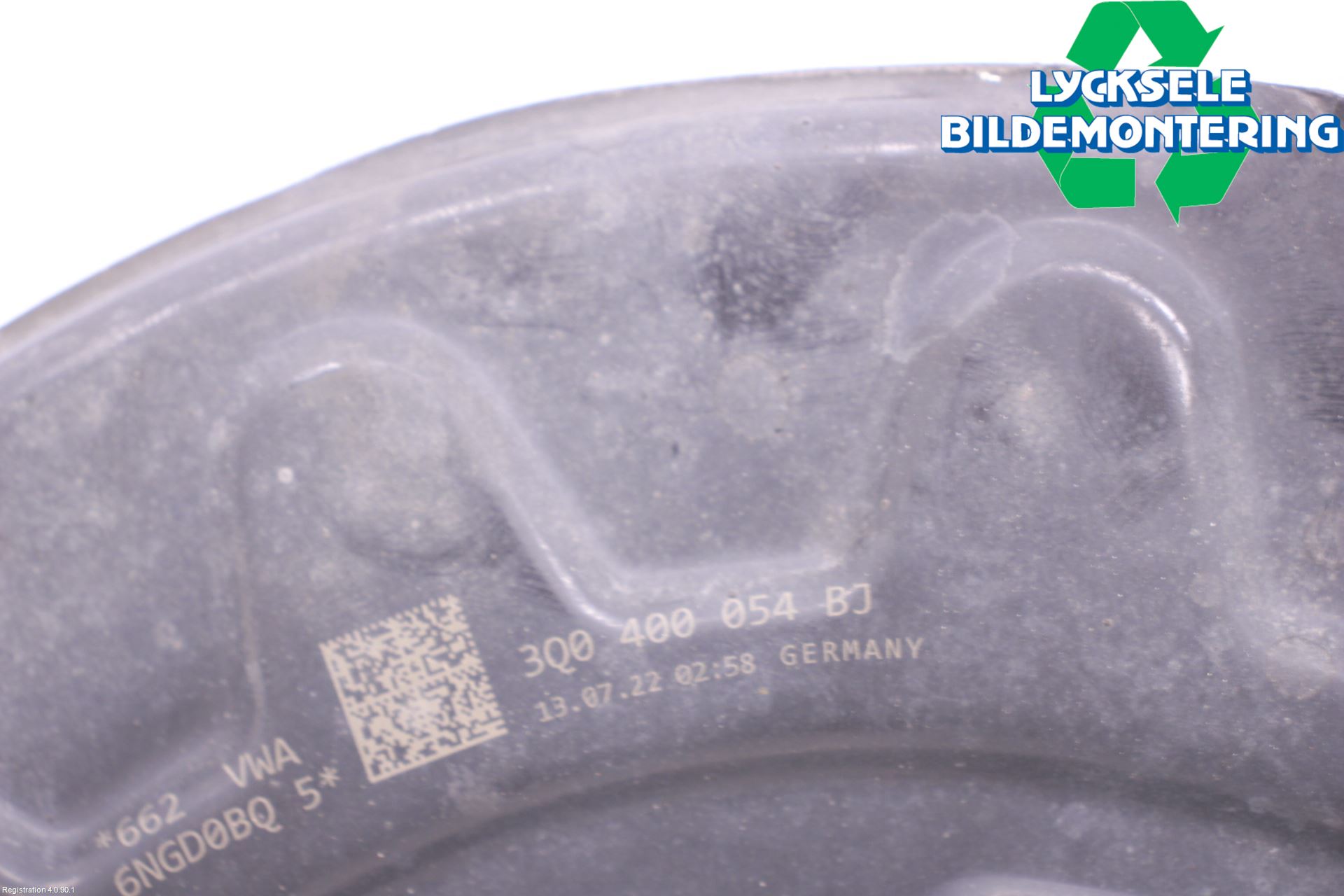 Skoda SUPERB 16-24 Bromssköld Fram