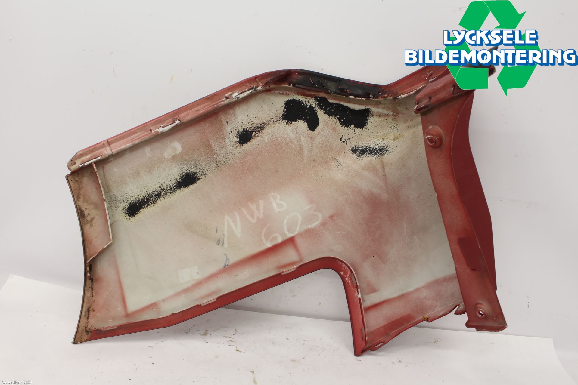 Ford FOCUS 11-14 Stötfångardel Bak Vä