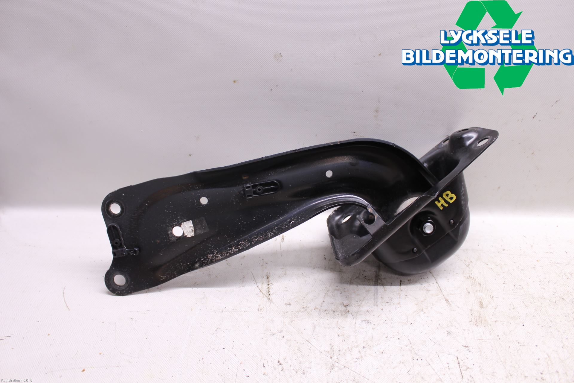 Volkswagen VW PASSAT 15-19 Bärarm Bak Höger