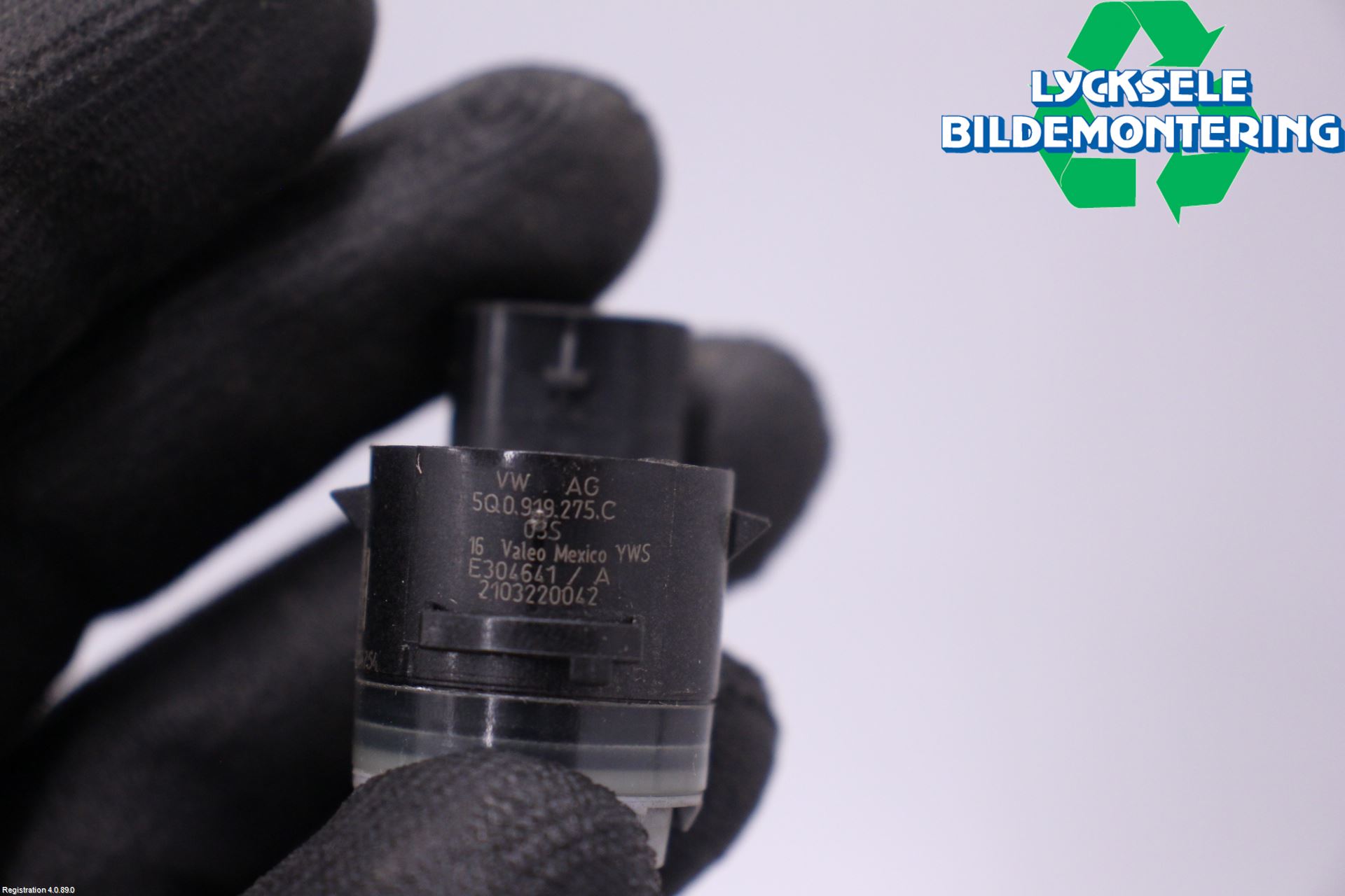 Audi Q5/SQ5 17- Parkeringshjälp Frontsensor