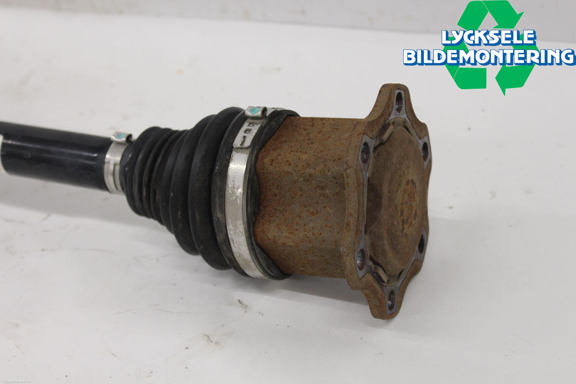 Audi A5 07-16 Drivaxel Fram Höger
