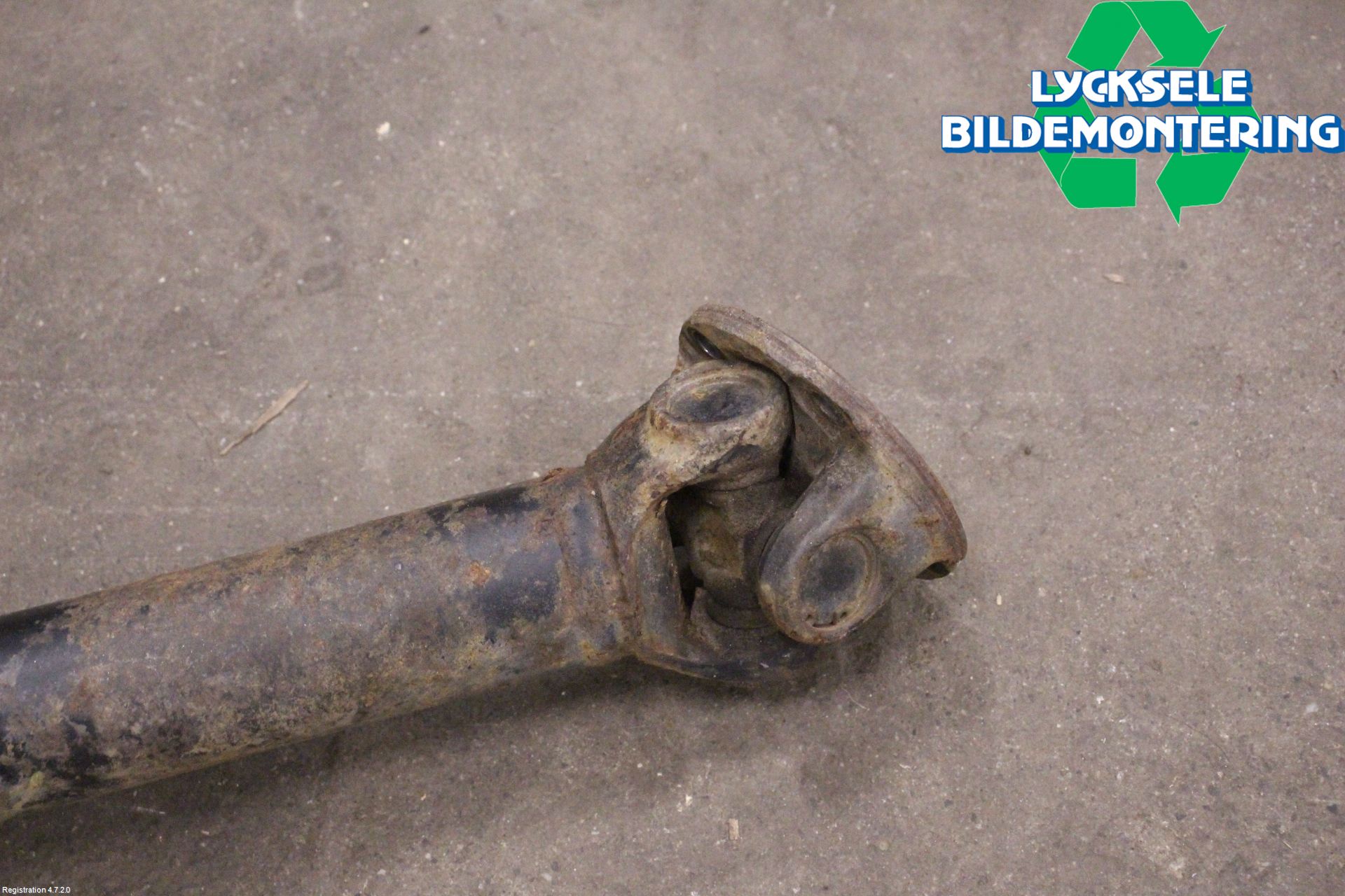 Volvo 940 91-98 Mellanaxel Komp