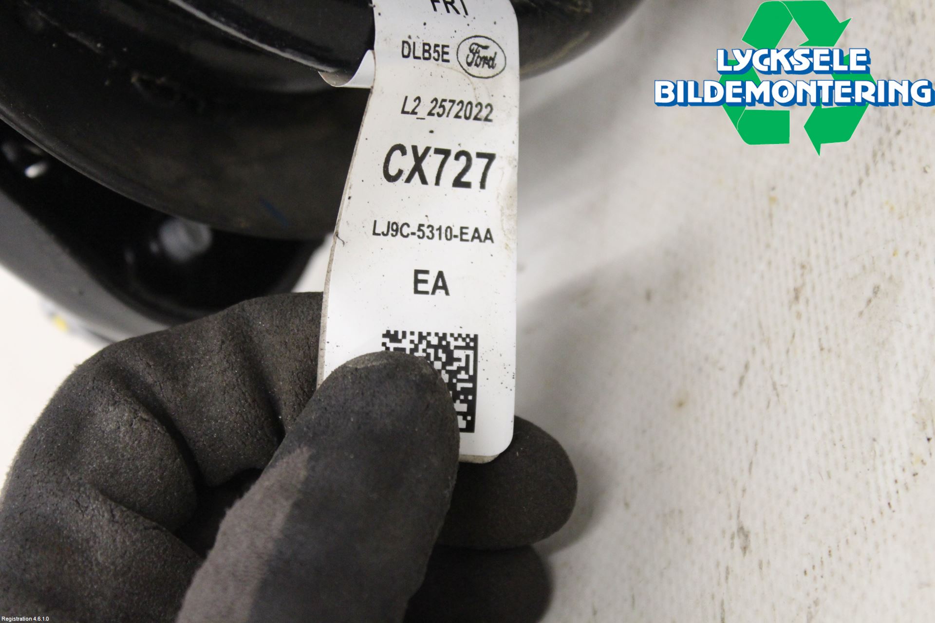 Ford MUSTANG Mach-E 21- Fjäderben Fram Höger