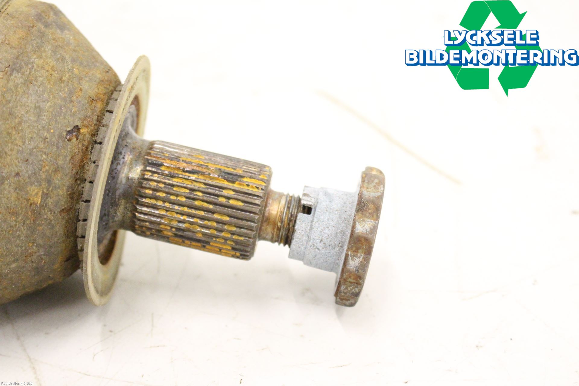 Volkswagen VW POLO VI 18->> Drivaxel Fram Höger