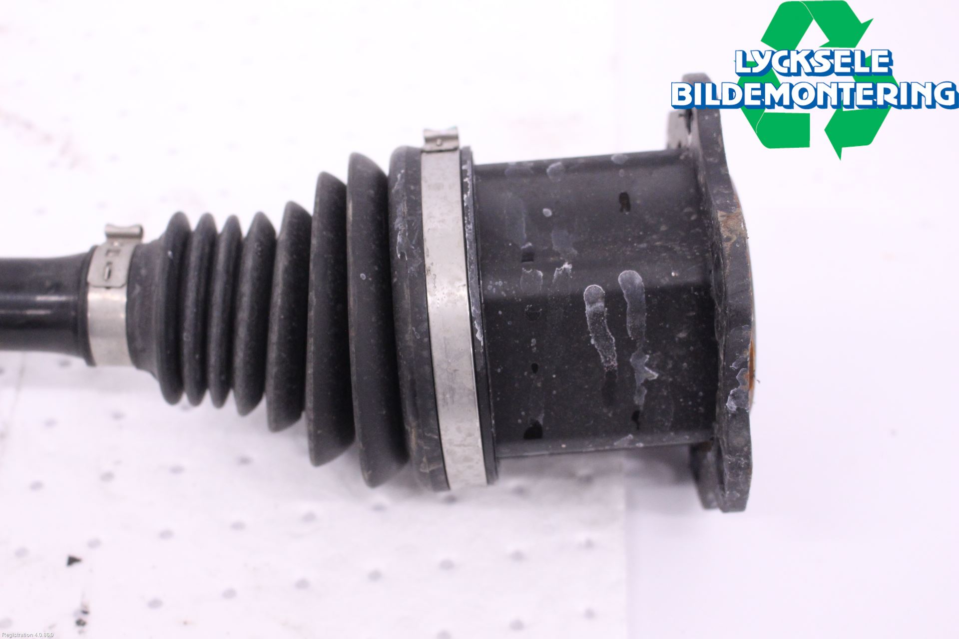 Audi A6 F2/C8 19- Drivaxel Fram Vänster