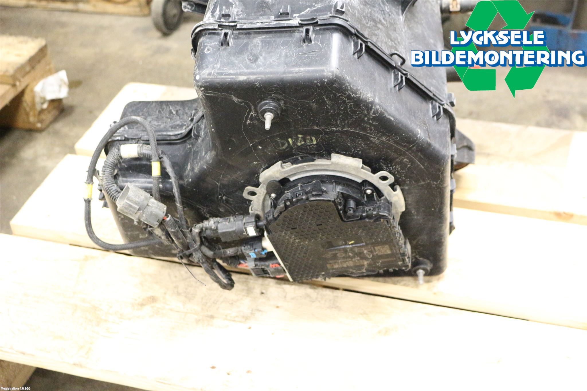 Nissan NAVARA, TREK-1 17-21 Adblue Tank