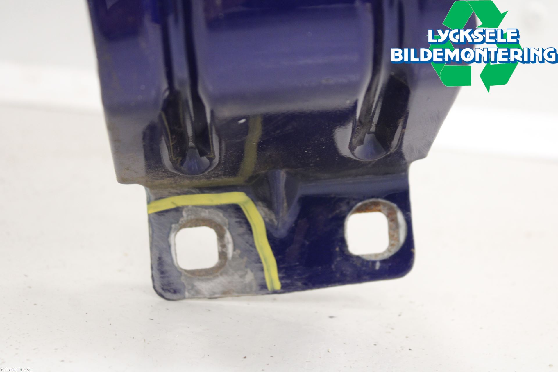 Ford KUGA 17-19 Skärm Fram Vänster