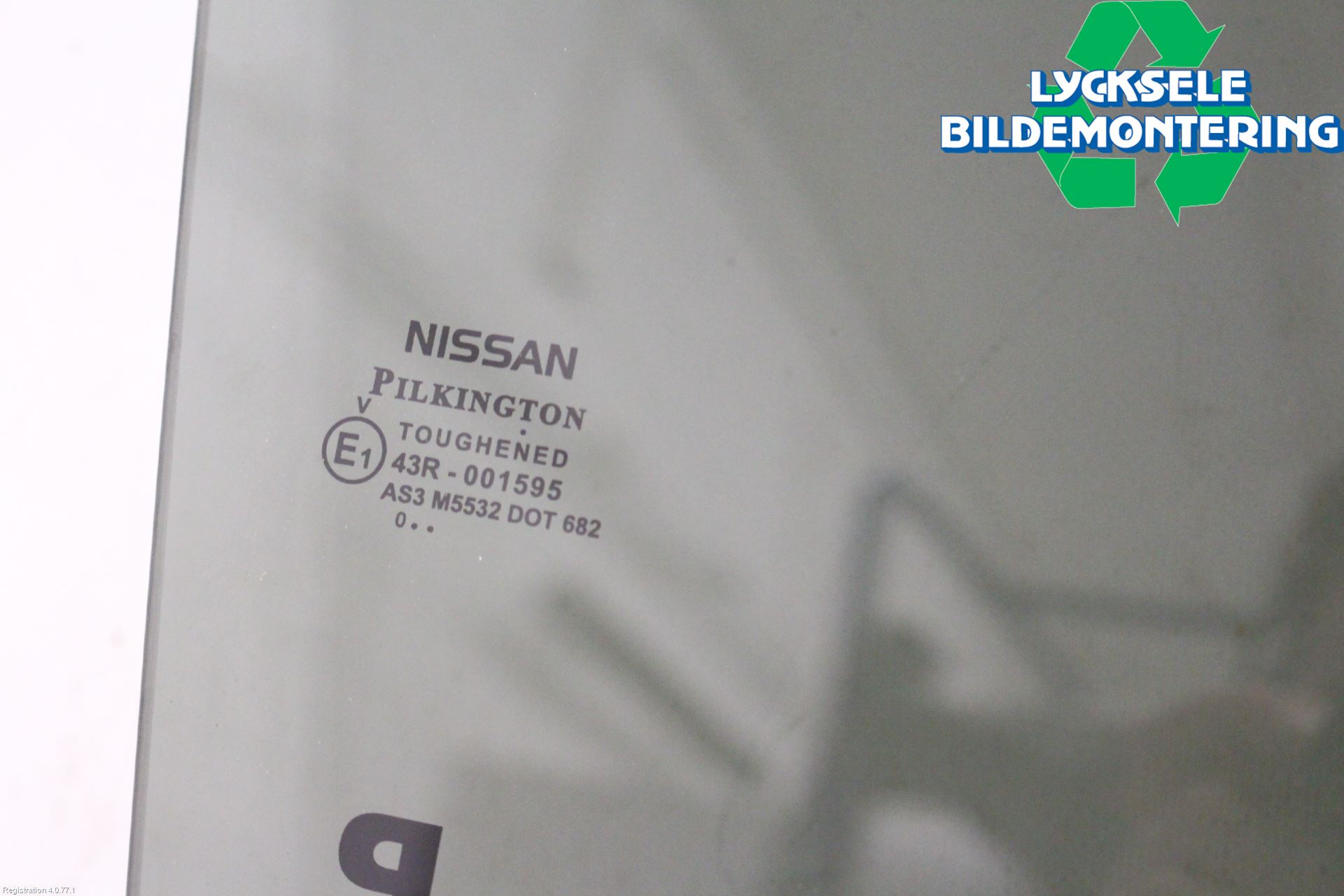 Nissan LEAF 18- Dörruta Bak Höger