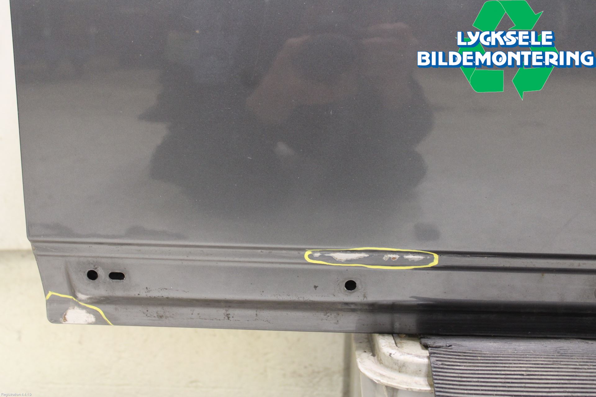 Volvo V70 08-13 Dörr Fram Höger